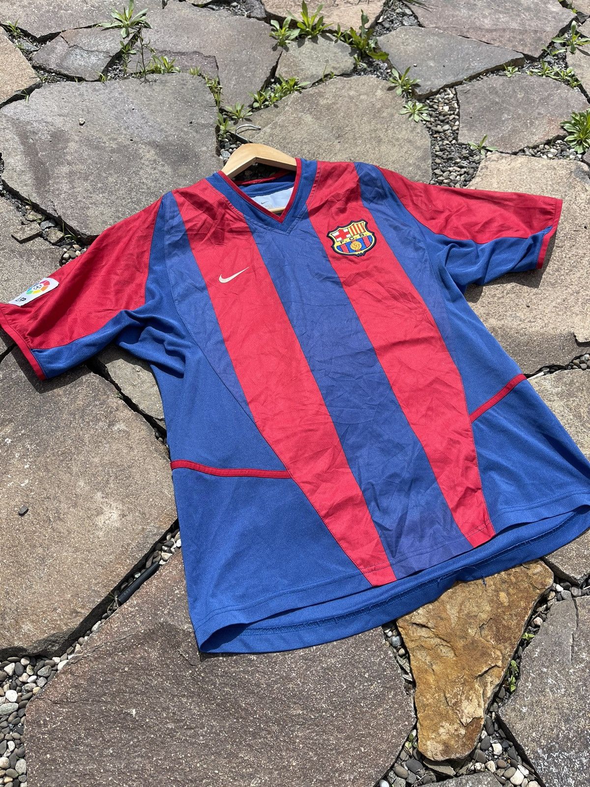 Nike × Vintage 2002 Nike Vintage Barcelona rare soccer jersey Travis Scott Size US M / EU 48-50 / 2 - 4 Thumbnail