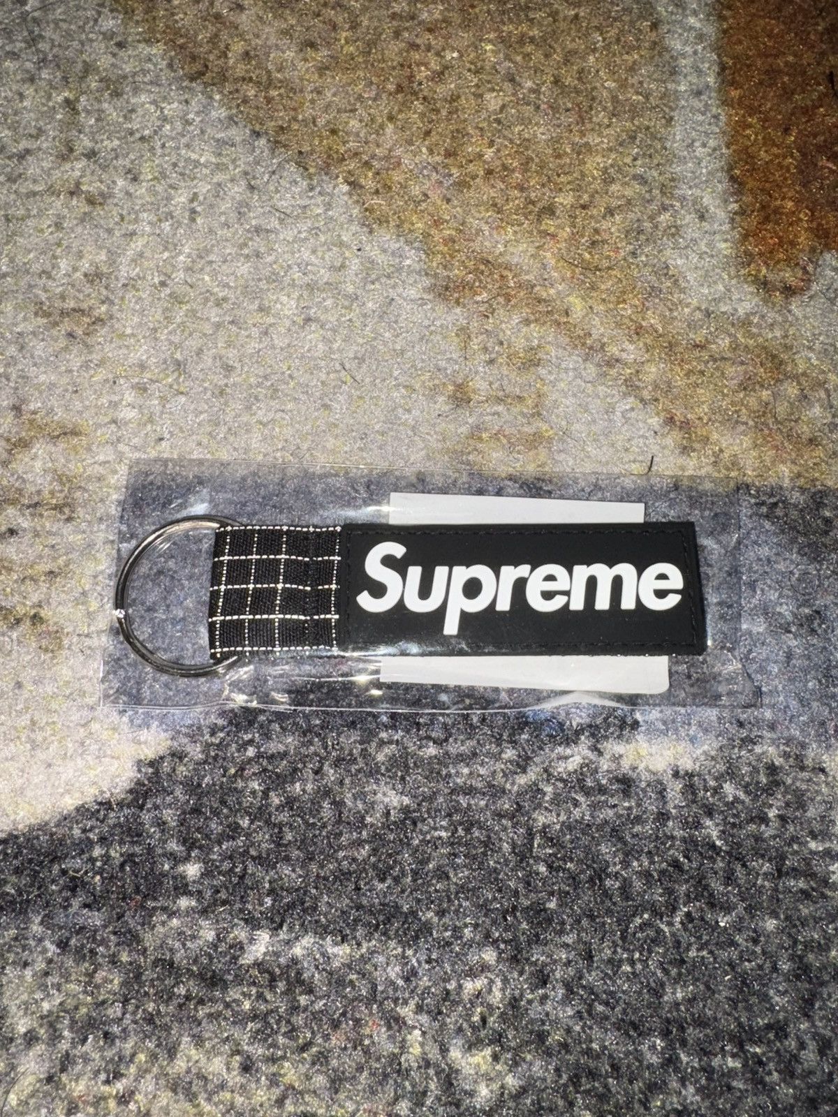 Supreme Supreme 3M Reflective Ripstop Keychain Size ONE SIZE - 1 Thumbnail