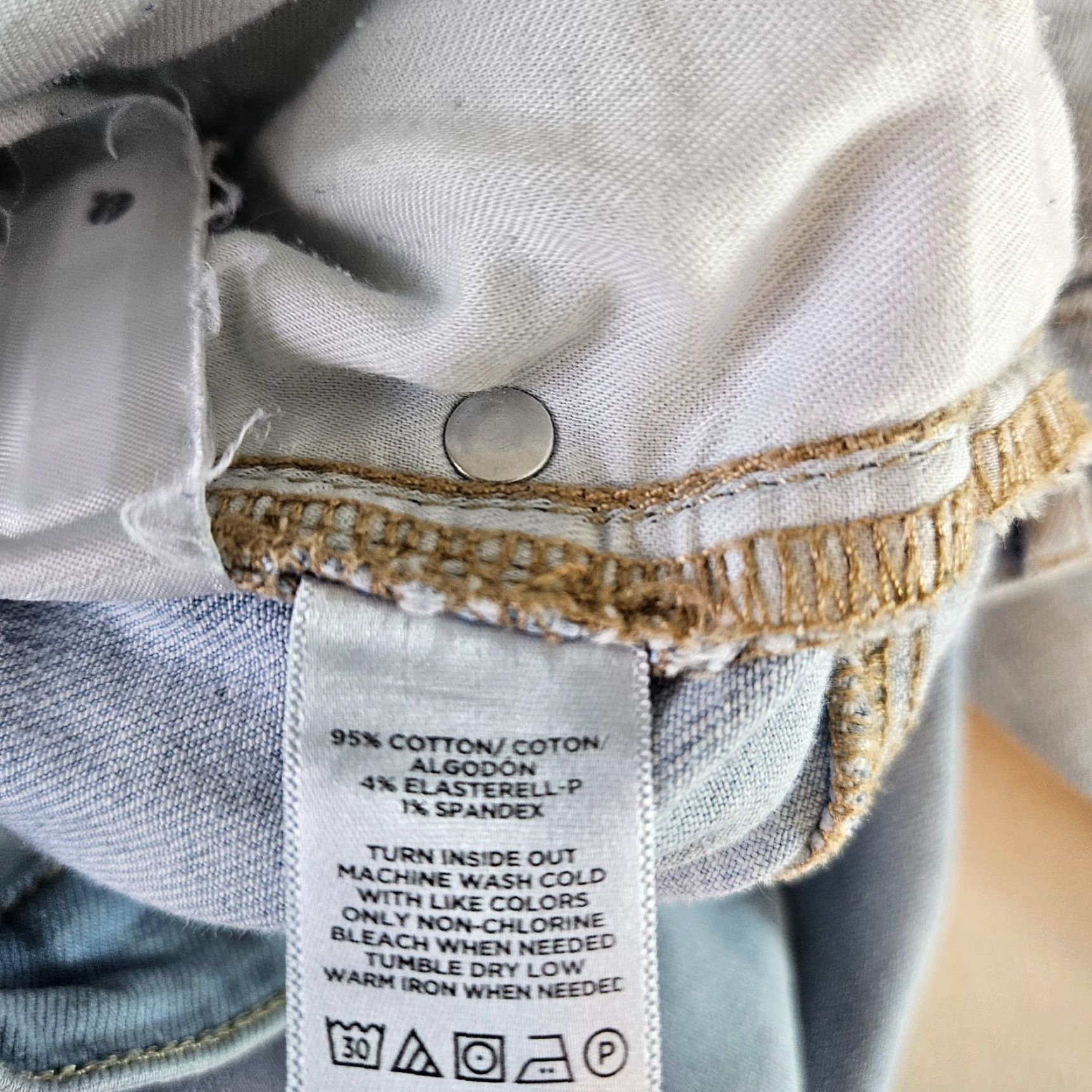Loft Ann Taylor LOFT Womens Girlfriend Jeans Sz 12 Blue Light Wash Distressed Size 34" / US 12 / IT 48 - 6 Thumbnail