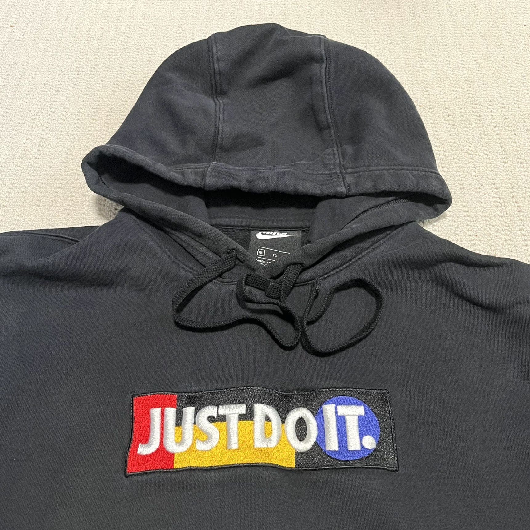 Nike VINTAGE Nike Hoodie Mens XL Pullover Hooded Sweatshirt Logo Just Do It Black Size US XL / EU 56 / 4 - 2 Thumbnail