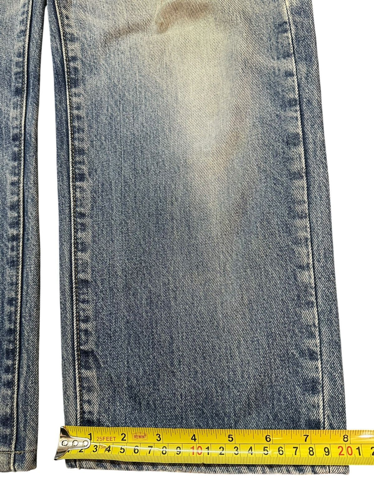 Uniqlo Vintage Japanese Uniqlo Faded Wash Distressed Loose Jeans Size US 32 / EU 48 - 17 Thumbnail