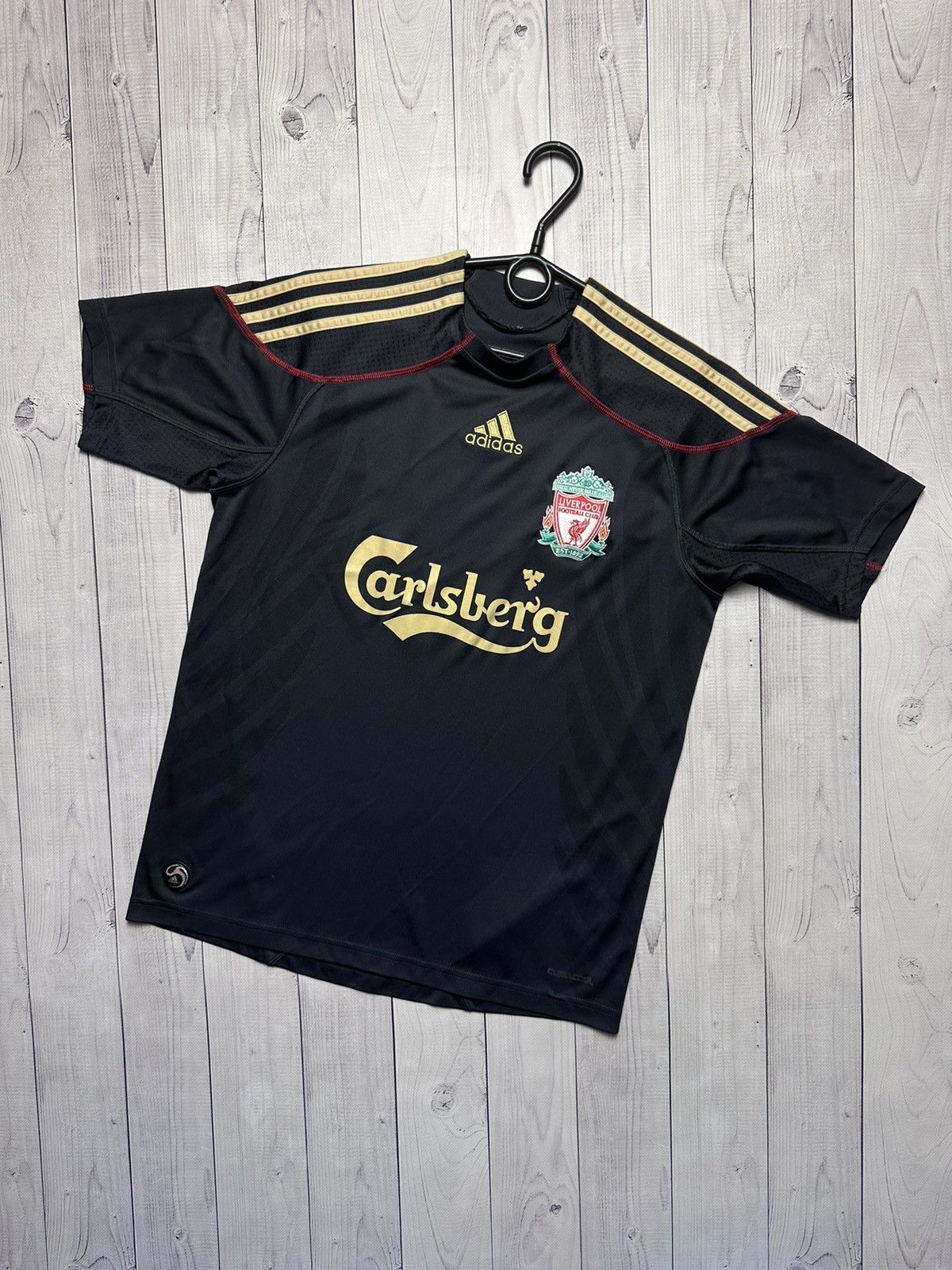 Vintage Liverpool adidas soccer jersey gold line size S