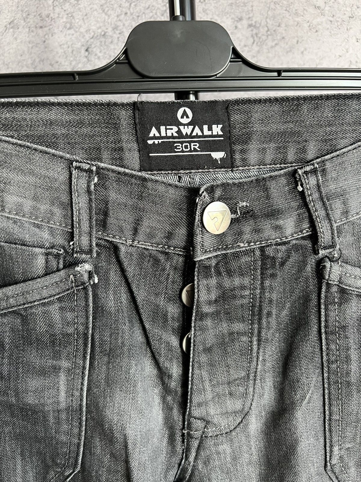 Airwalk Cargo Denim Pants Airwalk Multipocket Y2K Jeans Size US 30 / EU 46 - 15 Thumbnail
