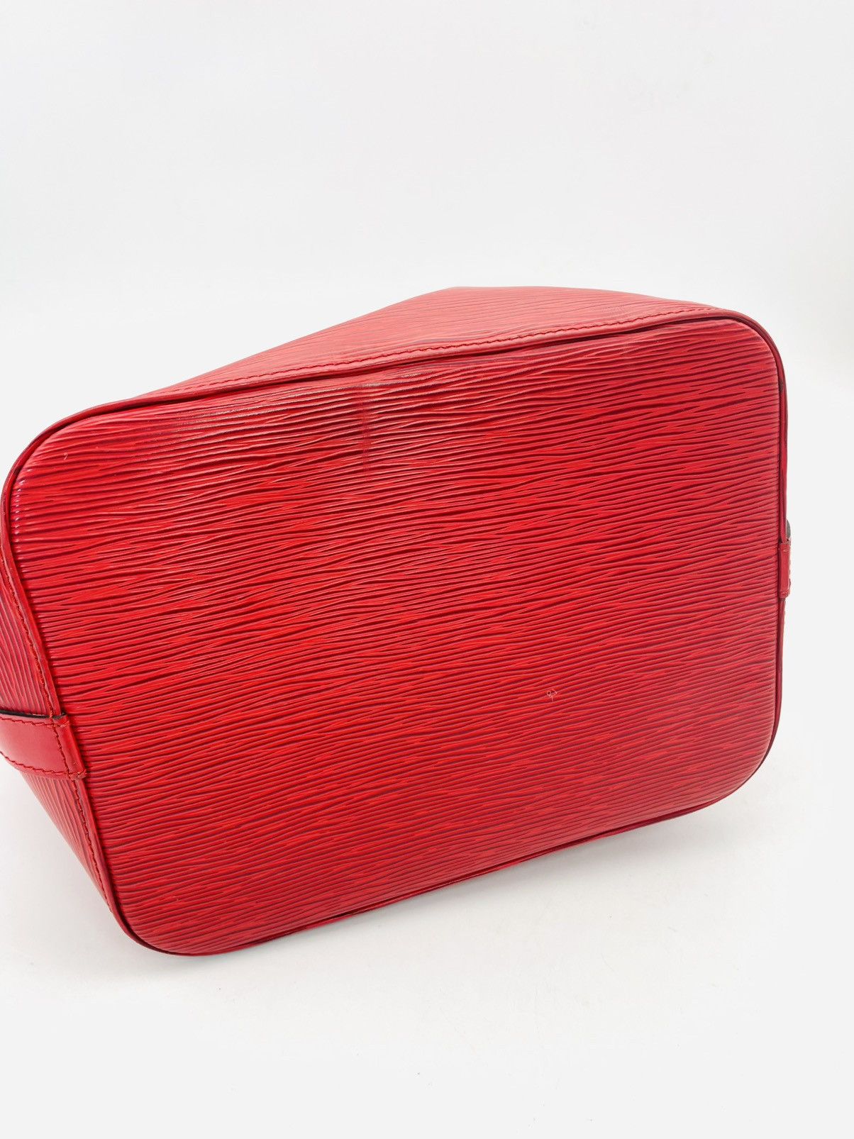 Louis Vuitton Epi Leather Red Shoulder bag Size ONE SIZE - 8 Thumbnail