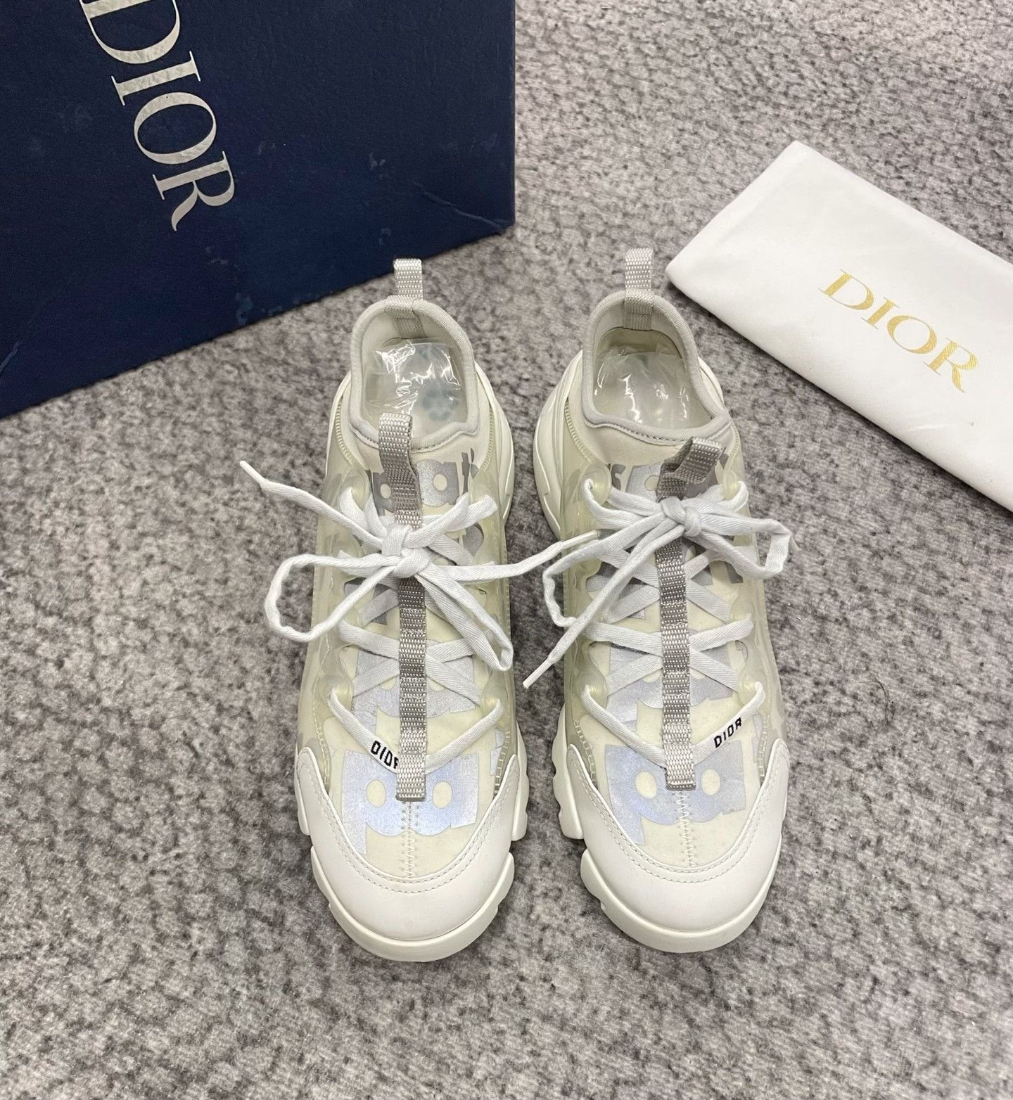 Dior Dior White Gray Women's Sneakers Size US 6 / IT 36 - 1 Thumbnail