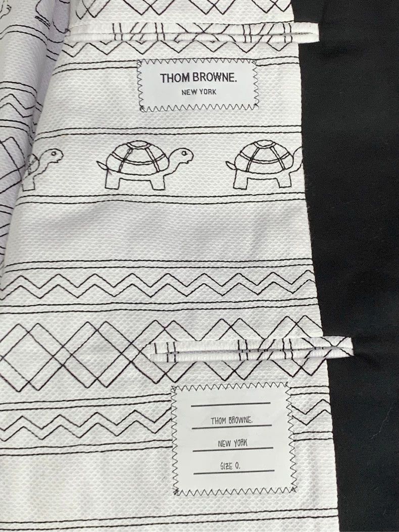 Thom Browne Thom Browne size0 Black cotton turtle whale embroidered sui Size 36S - 4 Thumbnail