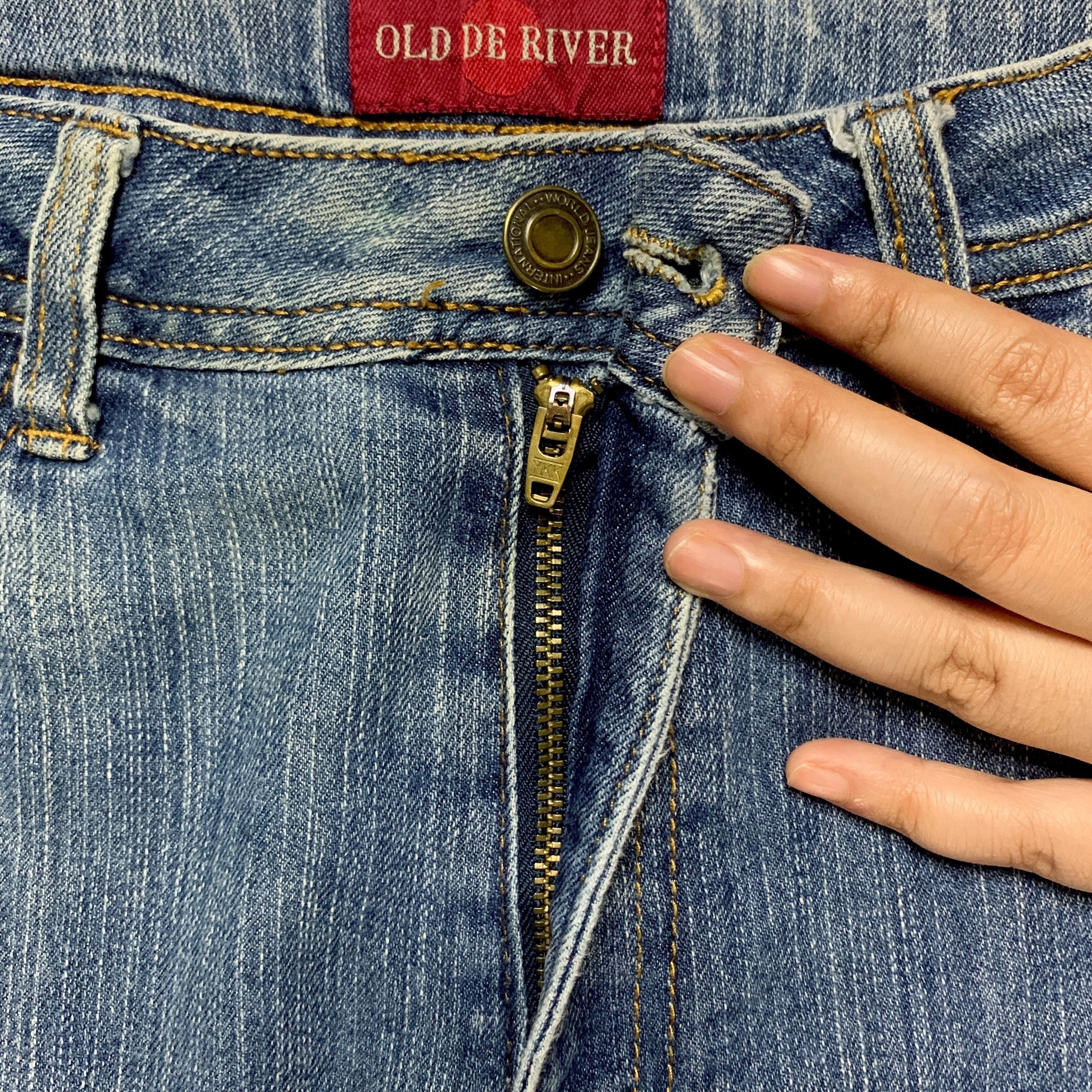 Japanese Brand SALES🔥Vintage Japanese Brand Blue Wash Distress Flare Jeans Size US 26 / EU 42 - 3 Thumbnail