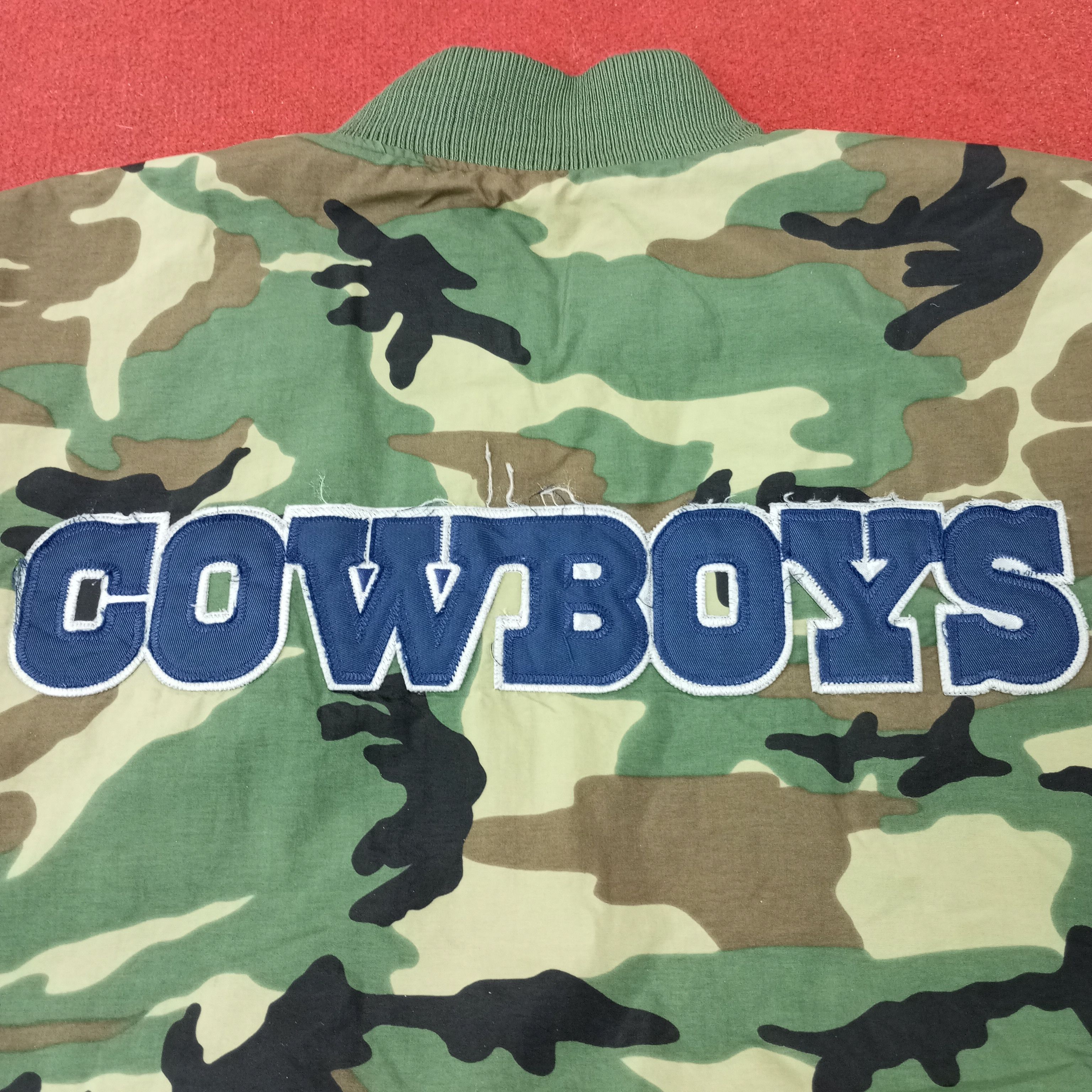 NFL Dallas Cowboys NFL Football Team Camo Jacket c250n7 Size US XXL / EU 58 / 5 - 2 Thumbnail