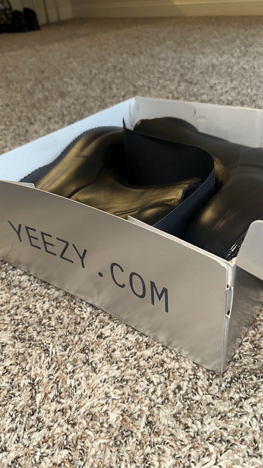 Yeezy Yeezy YZY SL-03 Size US 9 / EU 42 - 5 Thumbnail