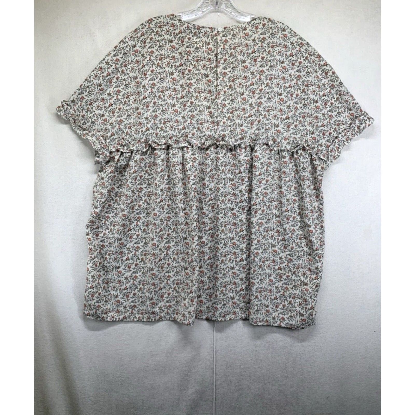 Vintage VINTAGE Suzanne Betro Women’s Plus Size 2X Floral Blouse Short Sleeve Rayon Summer Casual Women's Size XXL / US 16-18 / IT 52-54 - 2 Thumbnail