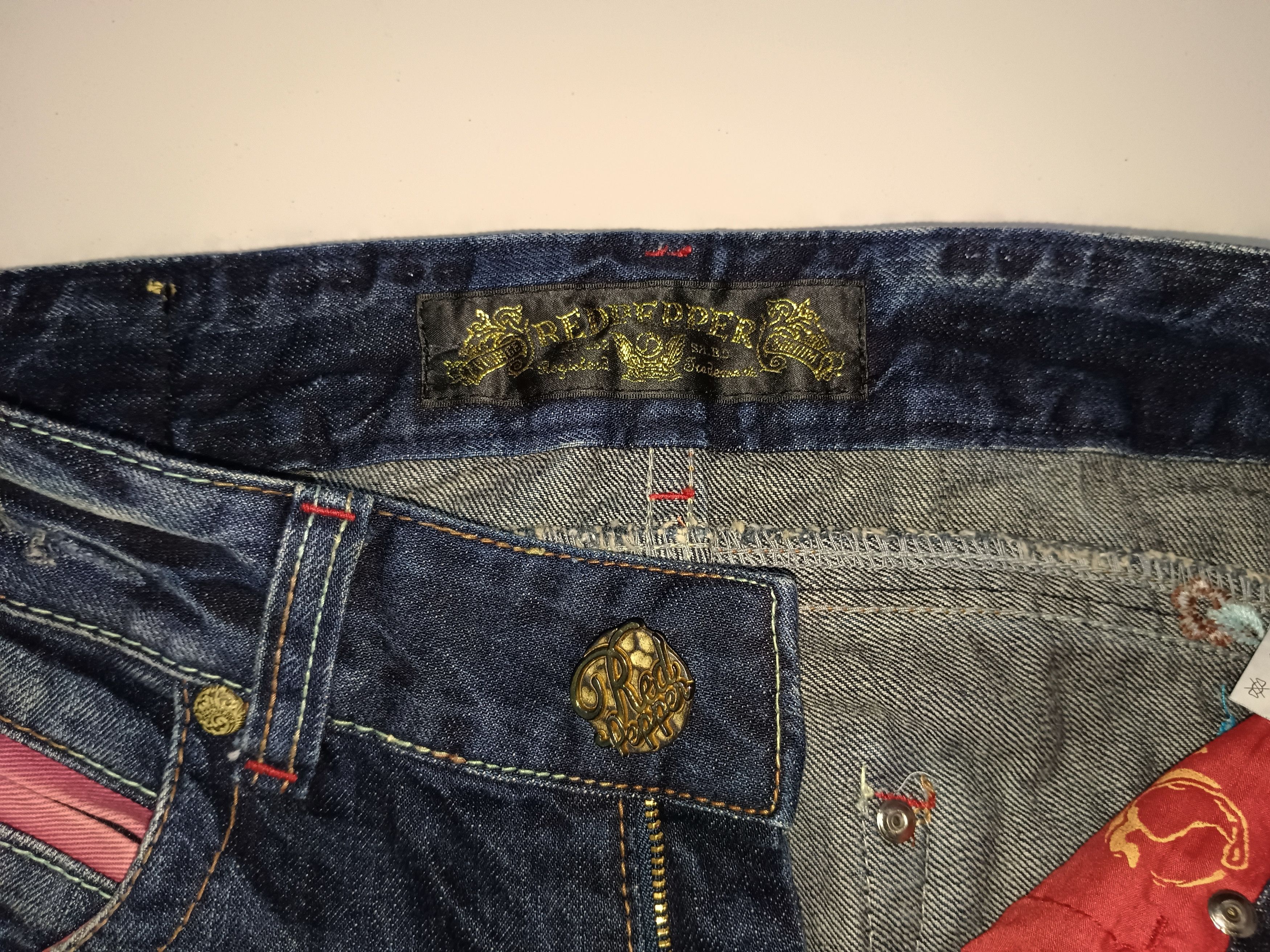 Ed Hardy Red Pepper Jeans MudWash Flare Embroided Flower Size US 30 / EU 46 - 9 Thumbnail