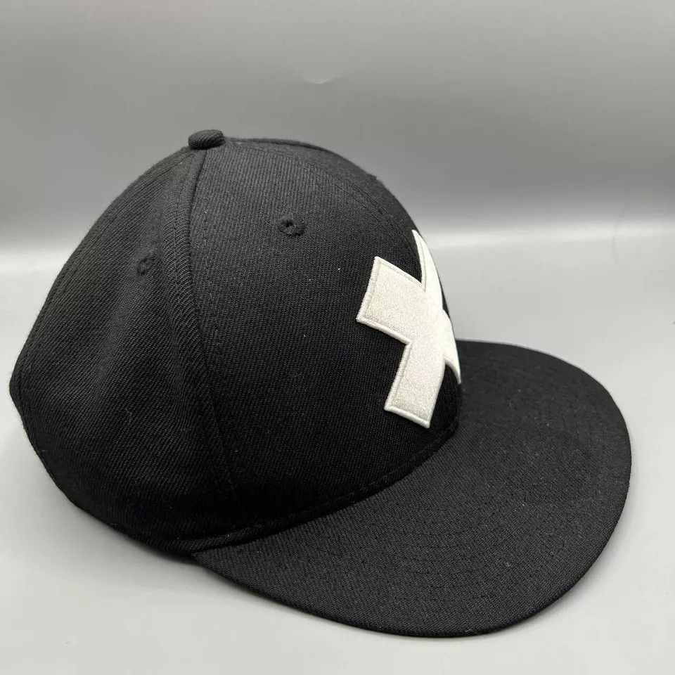 New Era One Piece Tony Tony Chopper Hat Men 7 3/8 Fitted Cap Size ONE SIZE - 3 Thumbnail