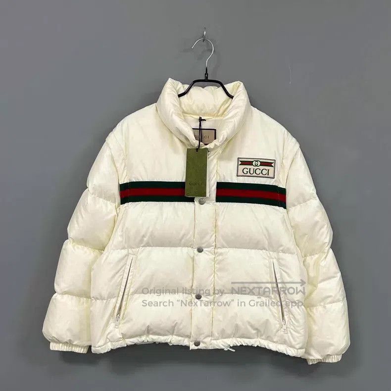 Gucci Gucci Classic webbing design milky white down jacket Size XS / US 0-2 / IT 36-38 - 1 Thumbnail