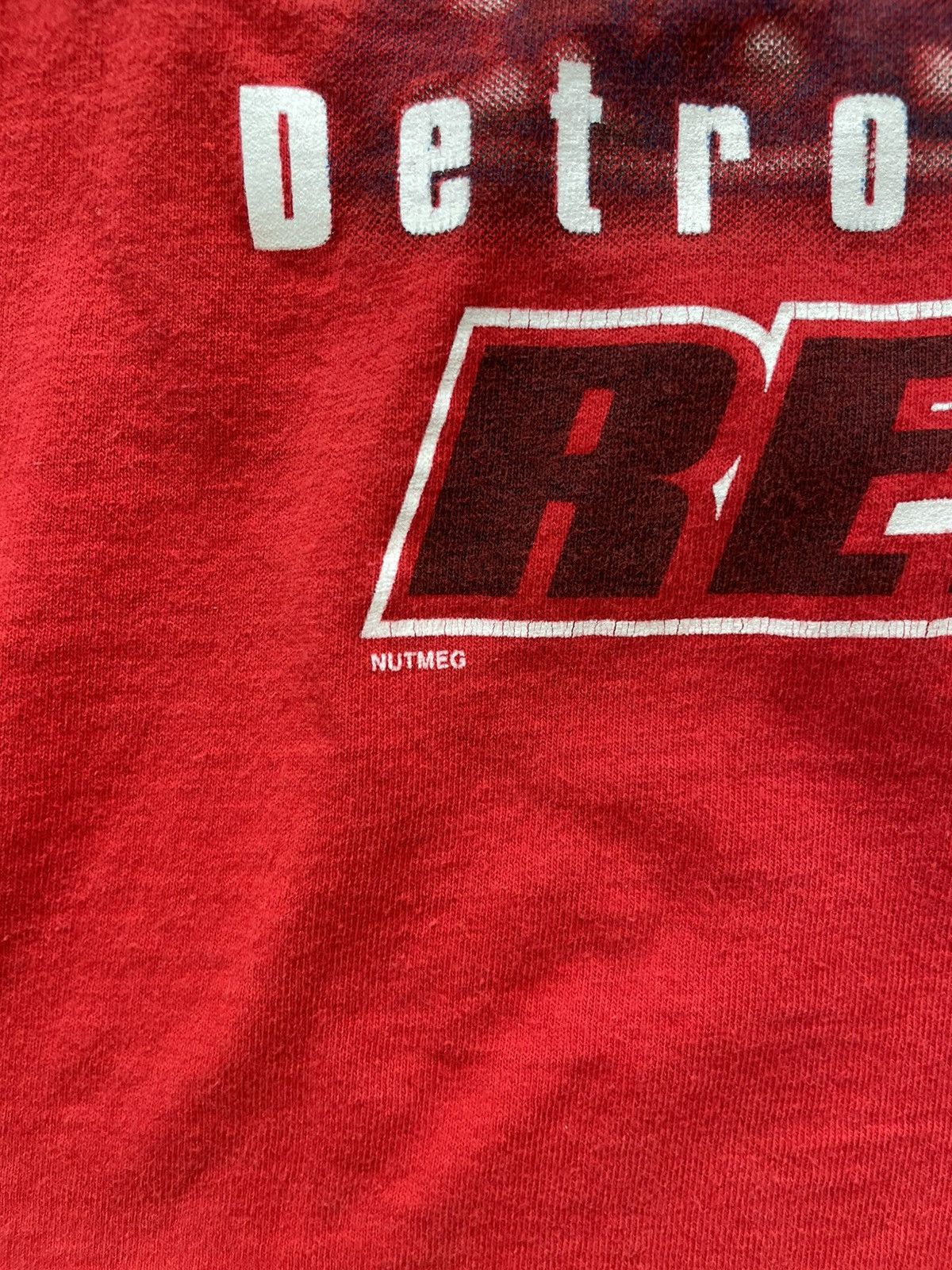 Nutmeg Nutmeg Mills Lee Sport Detroit Red Wings NHL VTG 90s Tee L Size US L / EU 52-54 / 3 - 10 Thumbnail