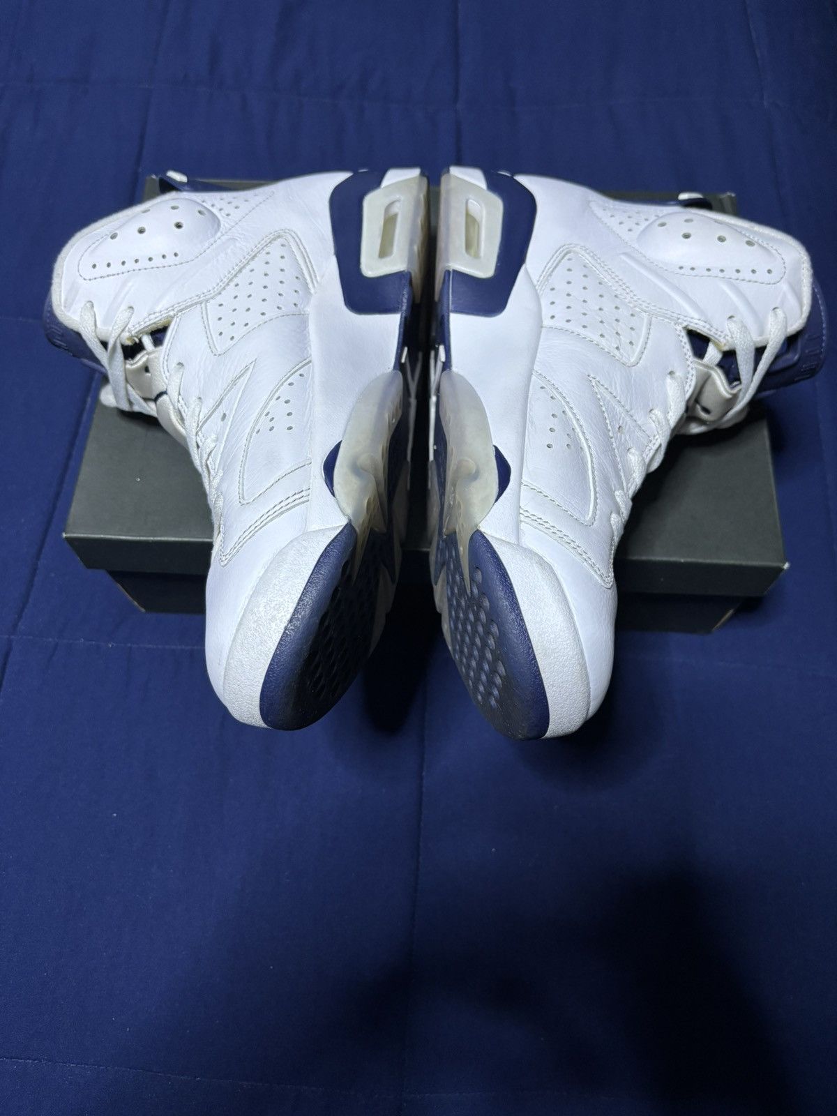 Jordan Brand Jordan 6 Retro Midnight Navy 2022 Size 10.5 Size US 10.5 / EU 43-44 - 3 Thumbnail