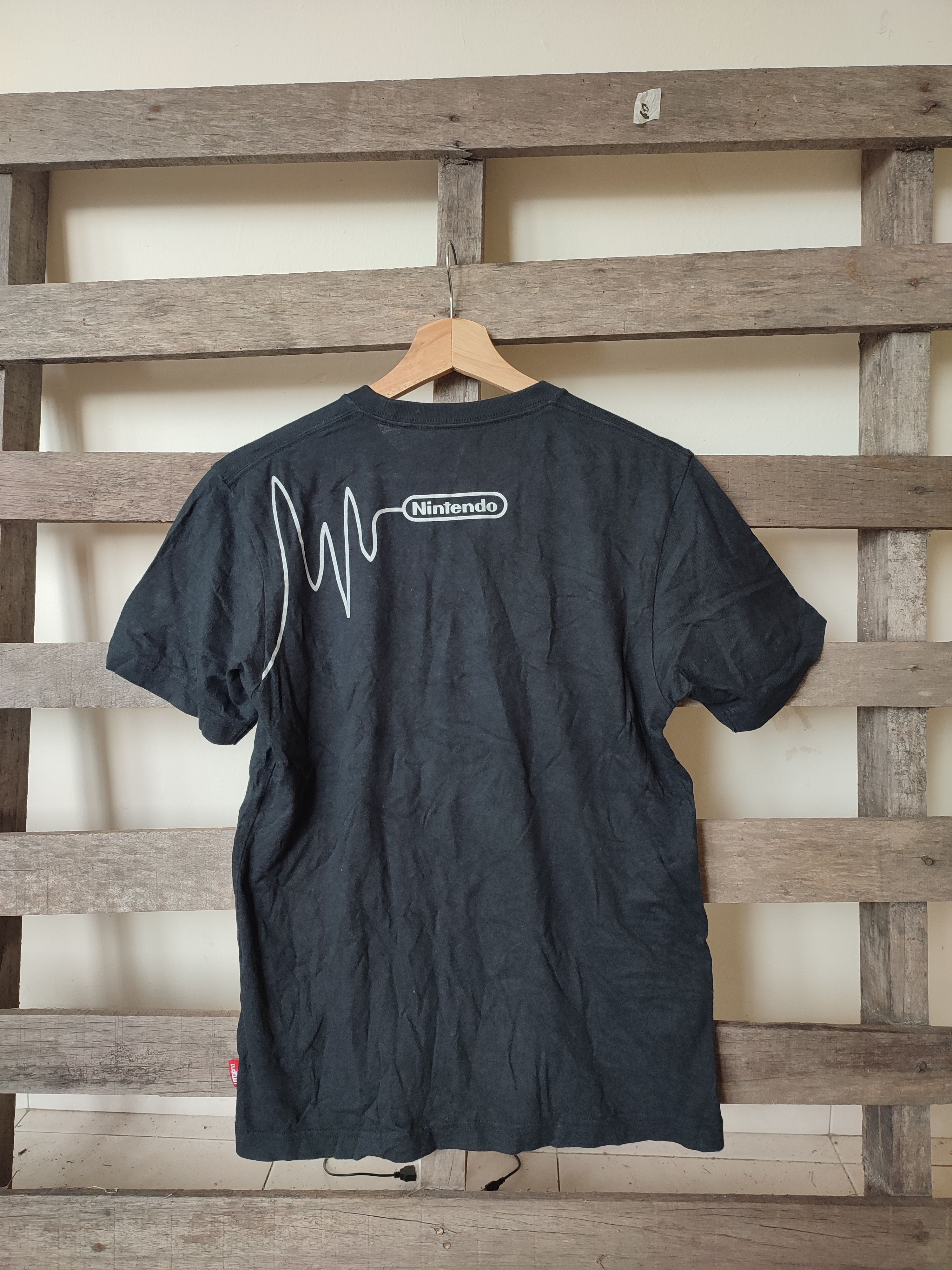 Pokemon × Uniqlo 💥Rare 💥Pokémon x Nintendo Big Print Tees Size US S / EU 44-46 / 1 - 8 Thumbnail
