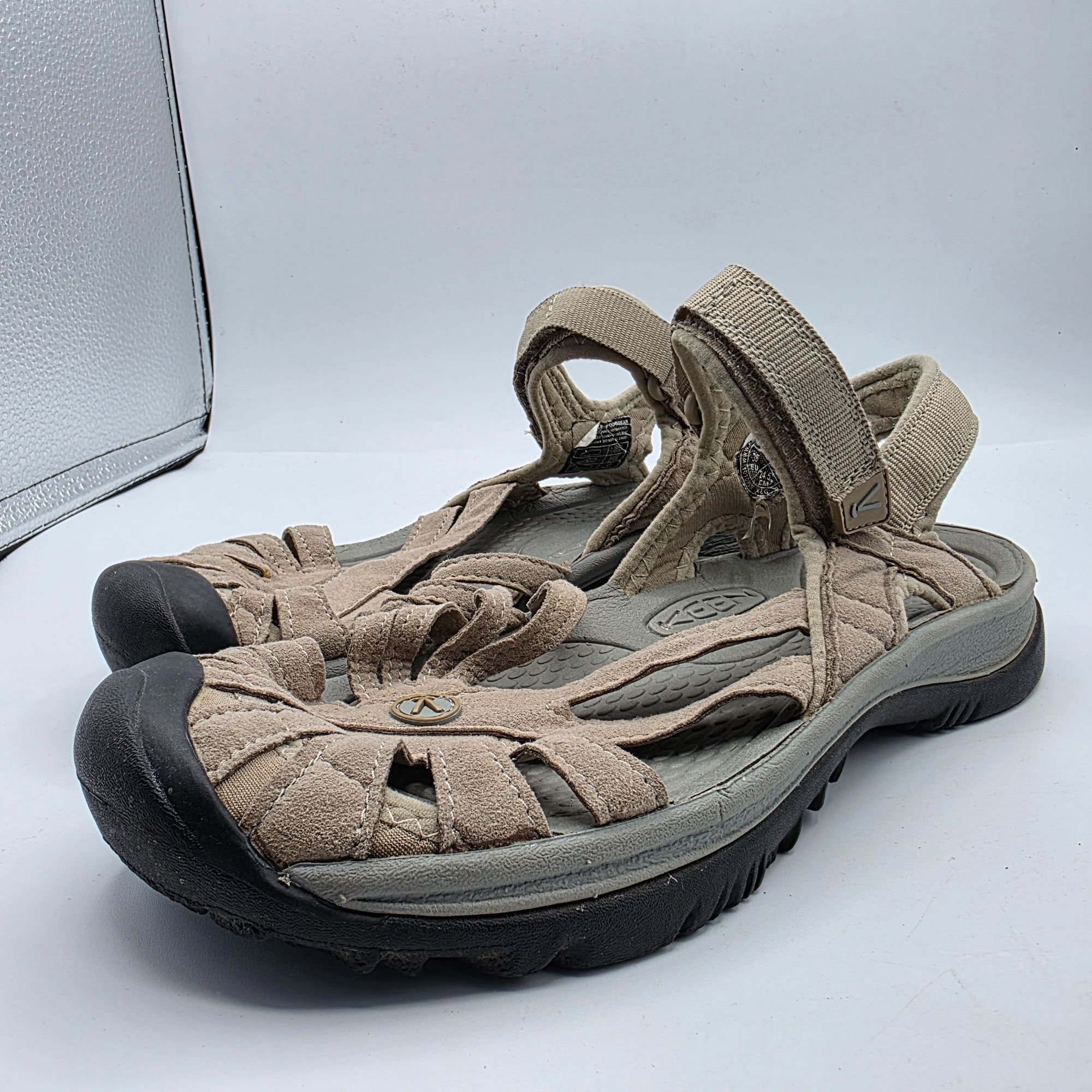 KEEN Keen Rose Womens 7.5 Beige Closed Toe Sandals Beach Outdoors Size US 7.5 / IT 37.5 - 4 Thumbnail