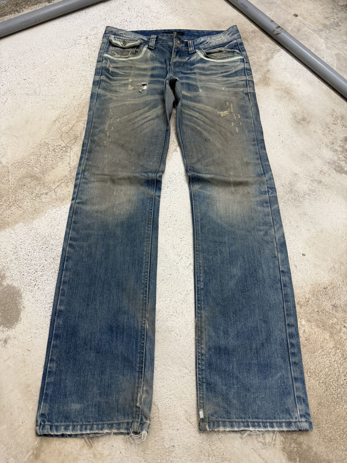 Japanese Brand Japanese Muddy Distressed Whisker Low Rise Denim Pants Size US 29 - 1 Thumbnail