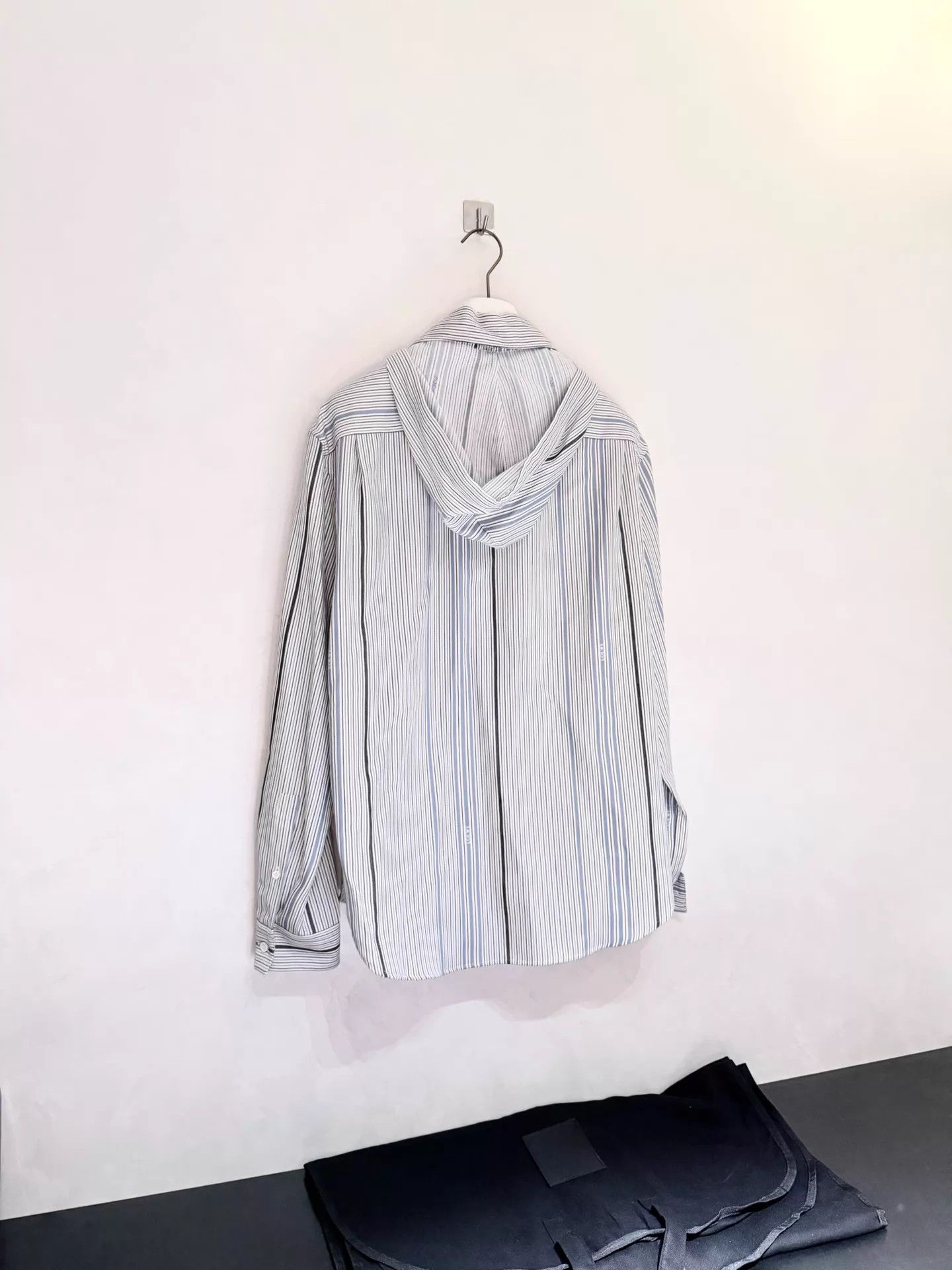 Loewe LOEWE 23SS Blue Stripe Hooded Shirt Jacket Unisex37 XS Size US XS / EU 42 / 0 - 2 Thumbnail