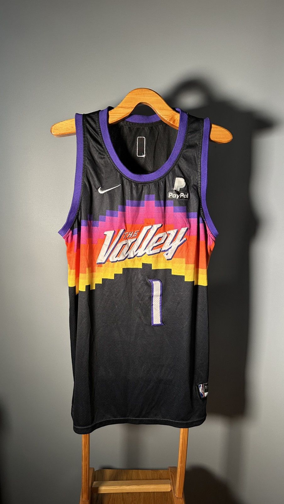 MLB Phoenix Suns Devin Booker The Valley City Edition Jersey Size US L / EU 52-54 / 3 - 3 Thumbnail