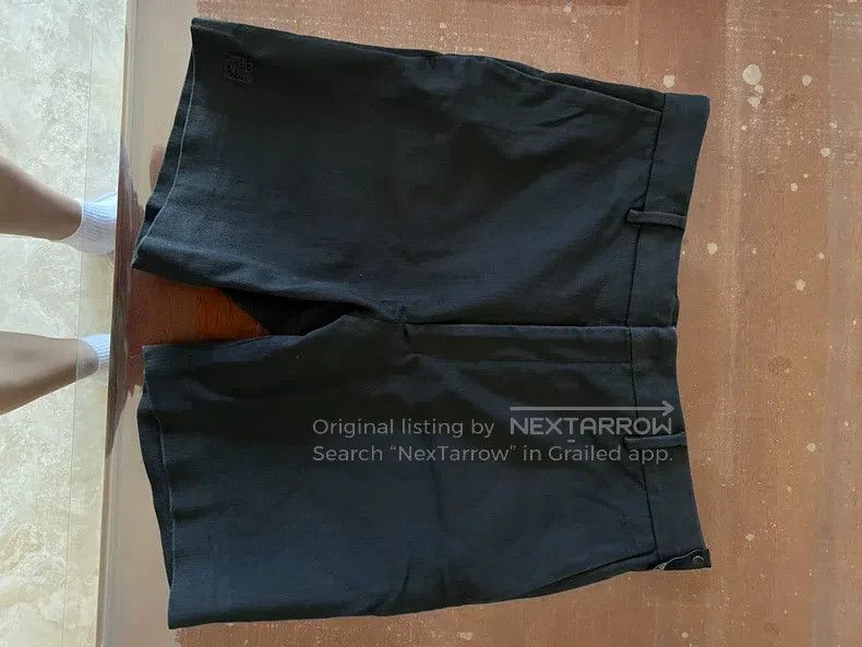 Fendi Fendi Pants with Front Embroidered Openwork Design Size US 34 / EU 50 - 1 Thumbnail