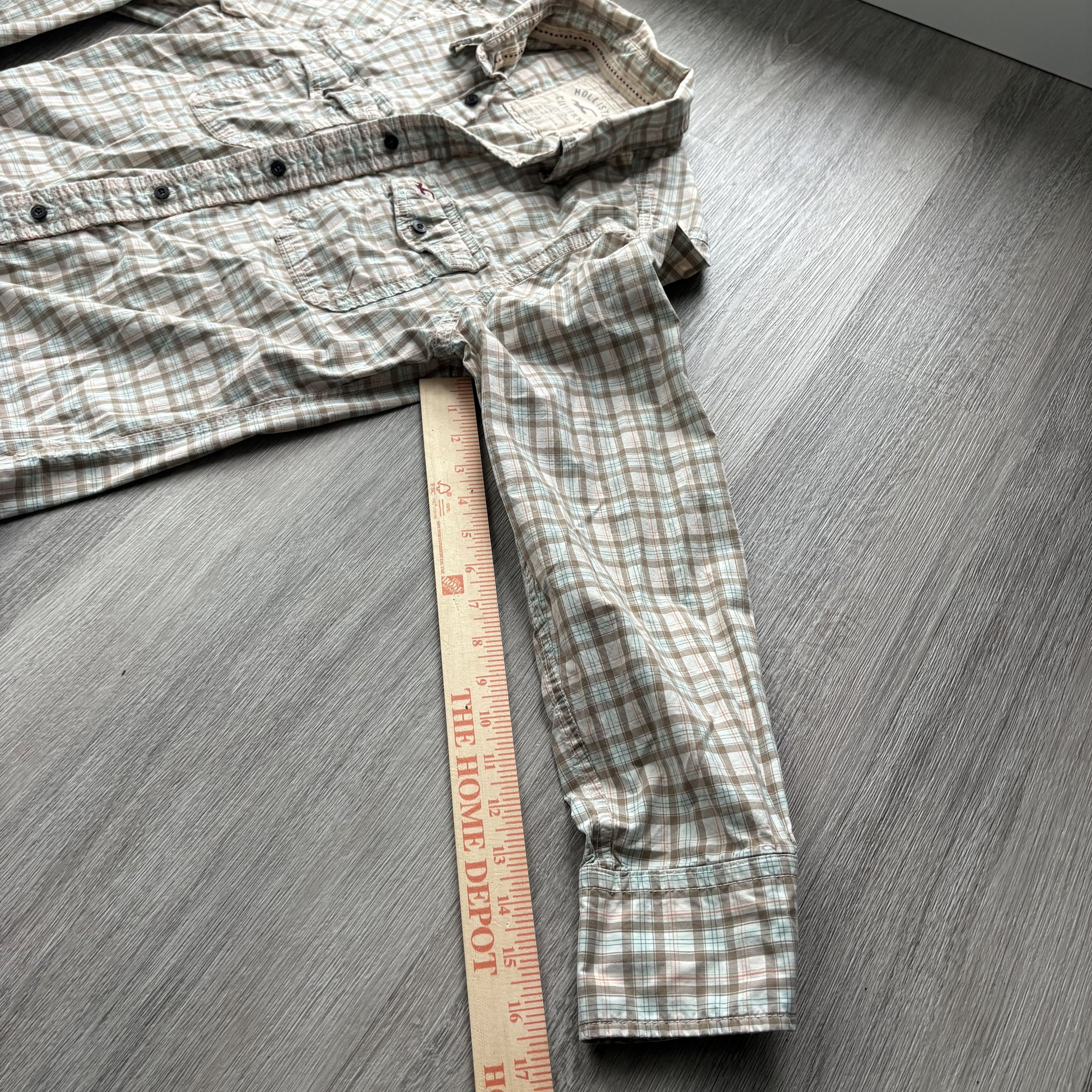 Hollister Hollister Plaid Long Sleeve Button Down Shirt Size M Size US M / EU 48-50 / 2 - 7 Thumbnail