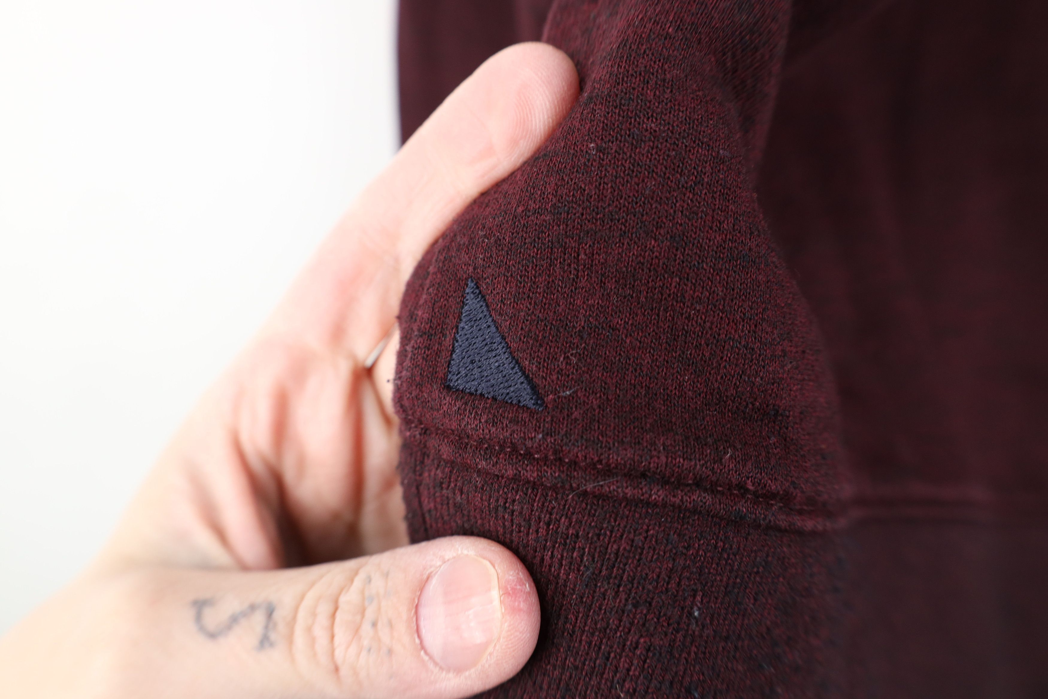UNTUCKit Untuckit Heavyweight 1/4 Half Zip Pullover Sweater Maroon Size US S / EU 44-46 / 1 - 8 Thumbnail