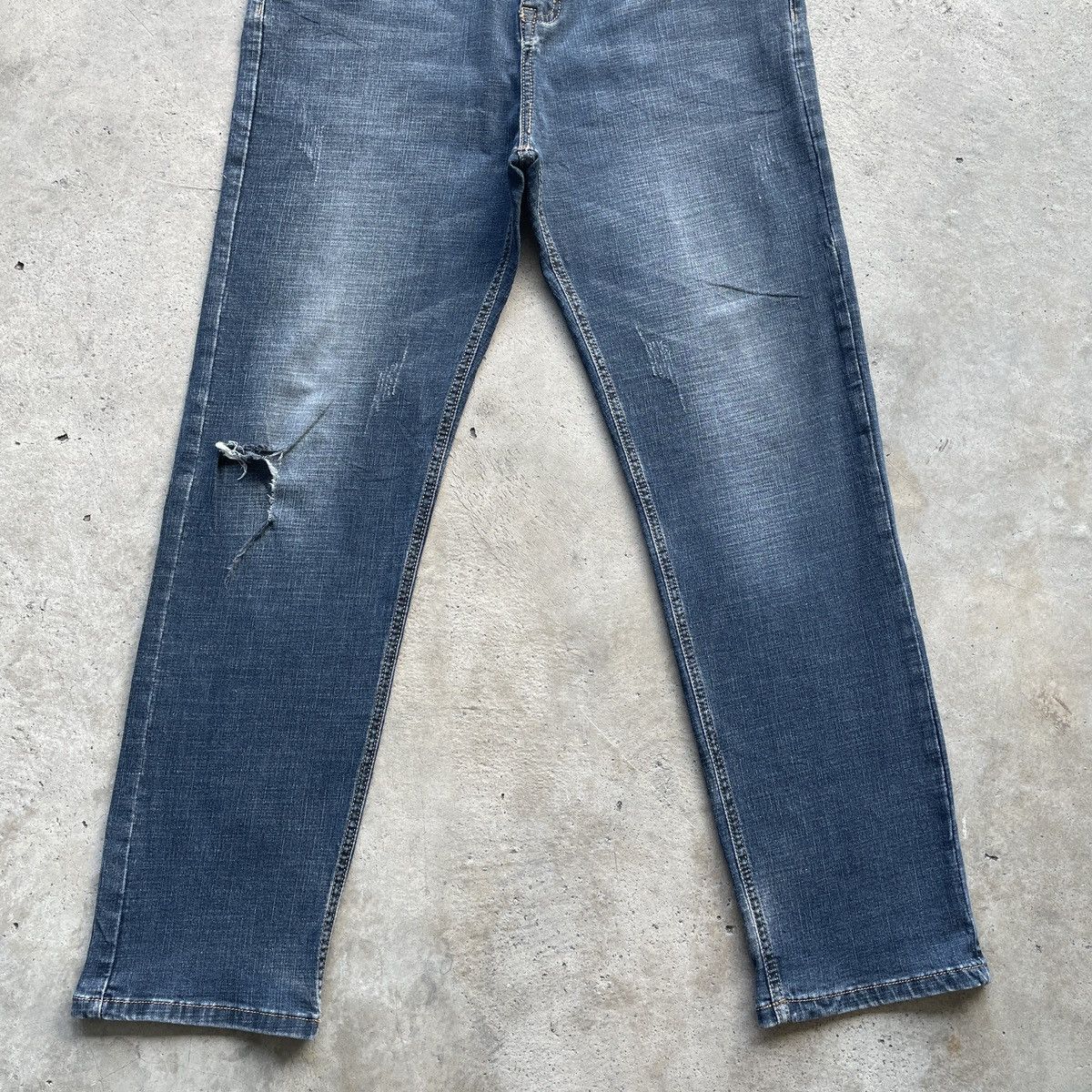 Japanese Brand Vintage WGSJ Jeans Faded Denim Pants Distressed W31 Size US 31 - 4 Thumbnail