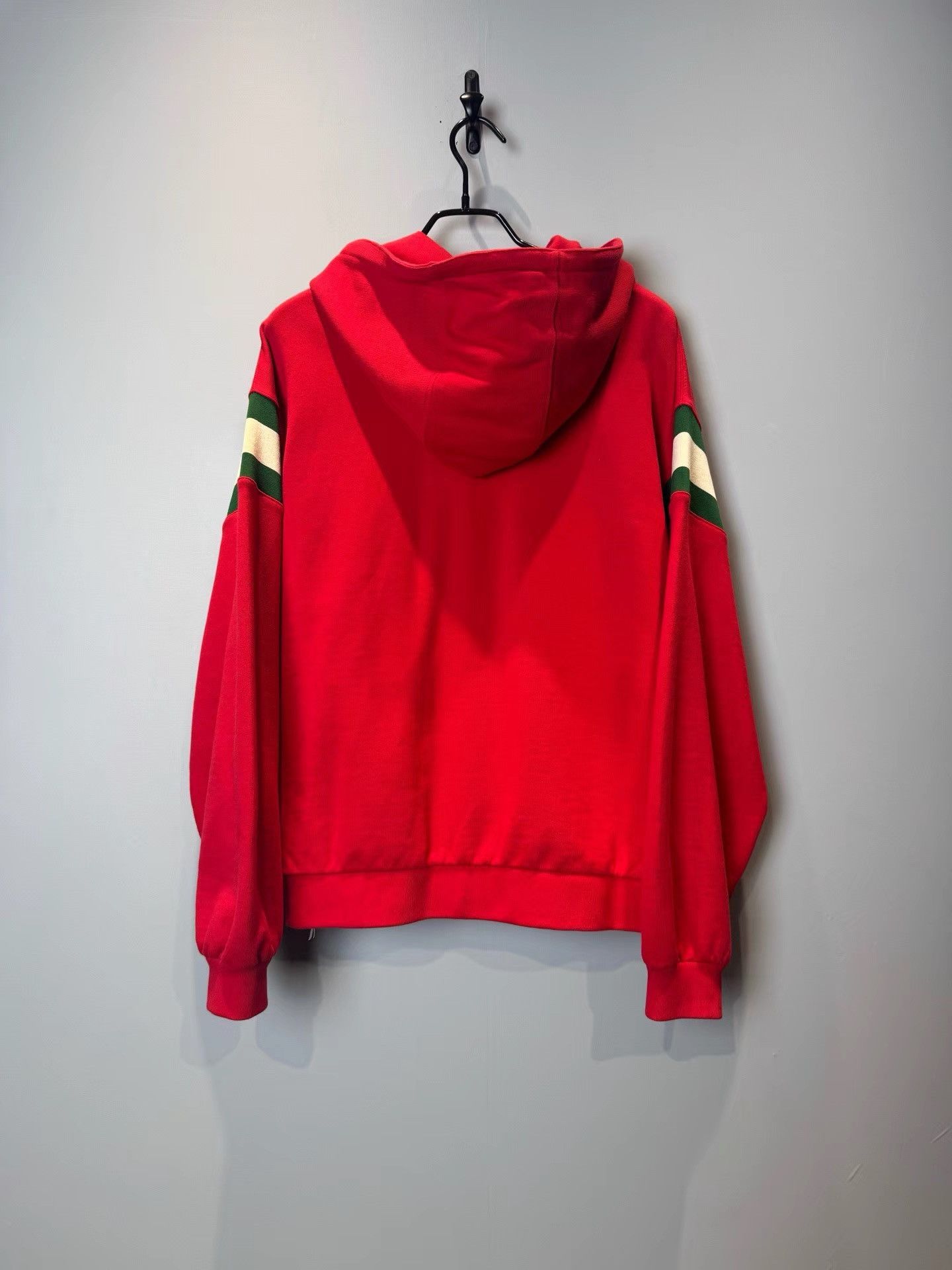 Gucci Gucci Red Zip-up Hoodie with Striped Sleeves K36 Size US XS / EU 42 / 0 - 2 Thumbnail