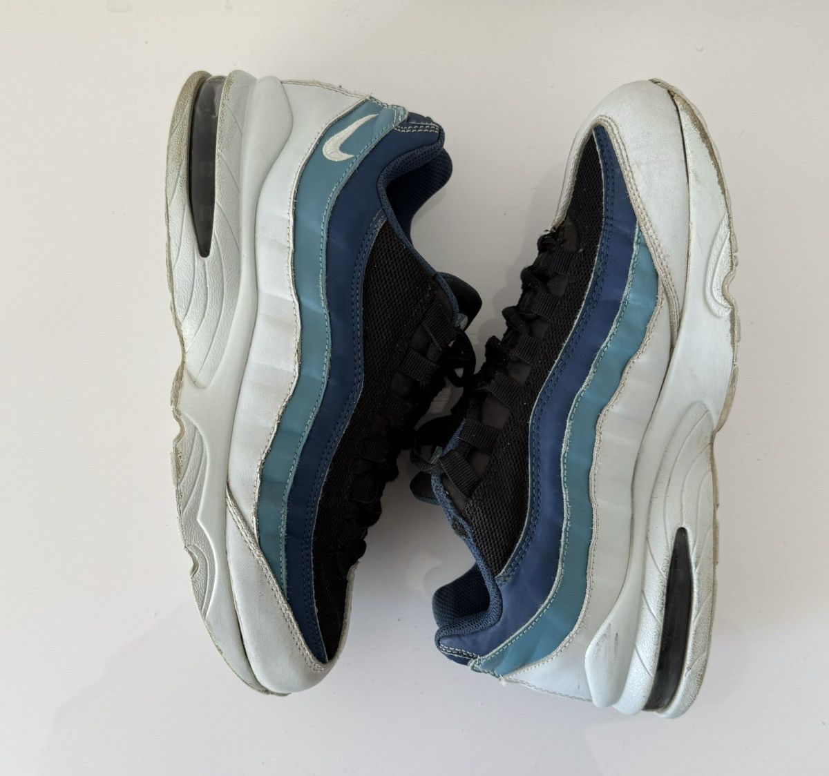 Nike Vintage Nike Air Max 95 Y2K Rare Drill Sk8 Ocean Sneakers Size US 7 / EU 40 - 4 Thumbnail