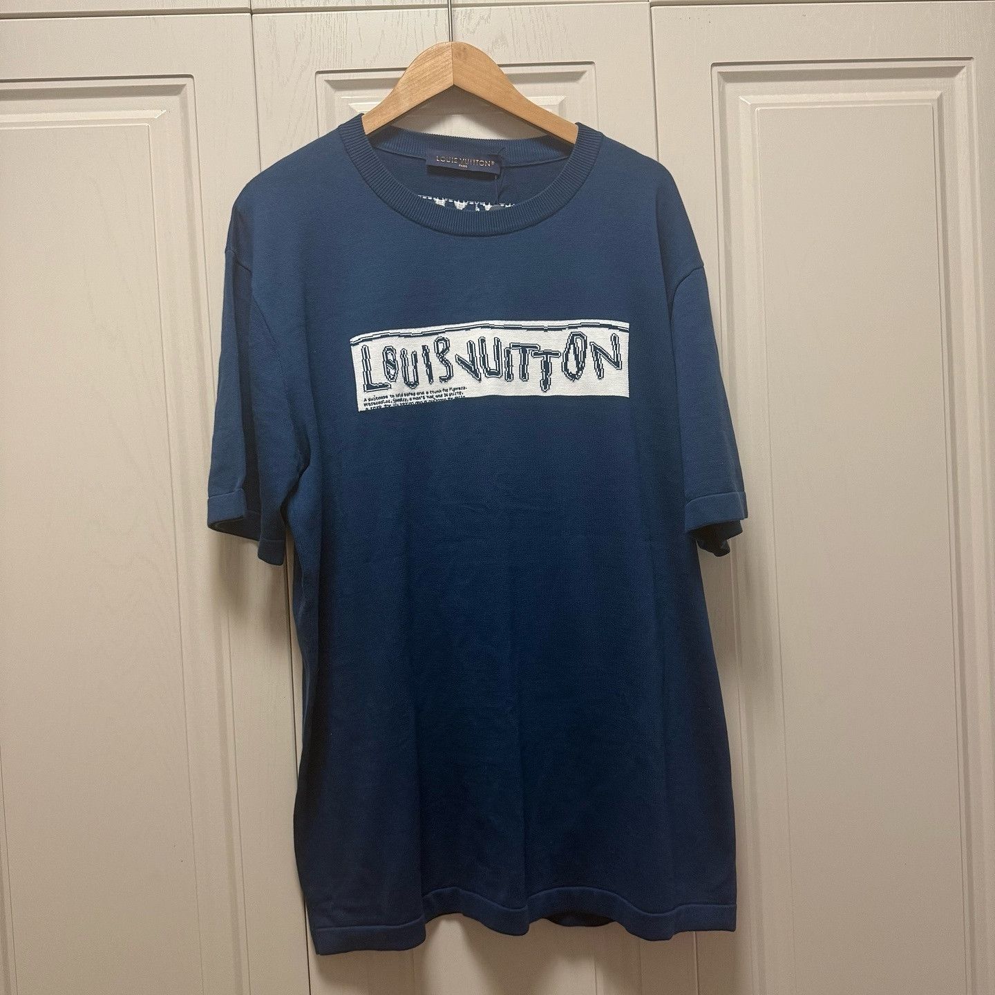 Louis Vuitton Louis Vuitton Logo Graphic T-Shirt Blue Size XL Size US XL / EU 56 / 4 - 1 Thumbnail