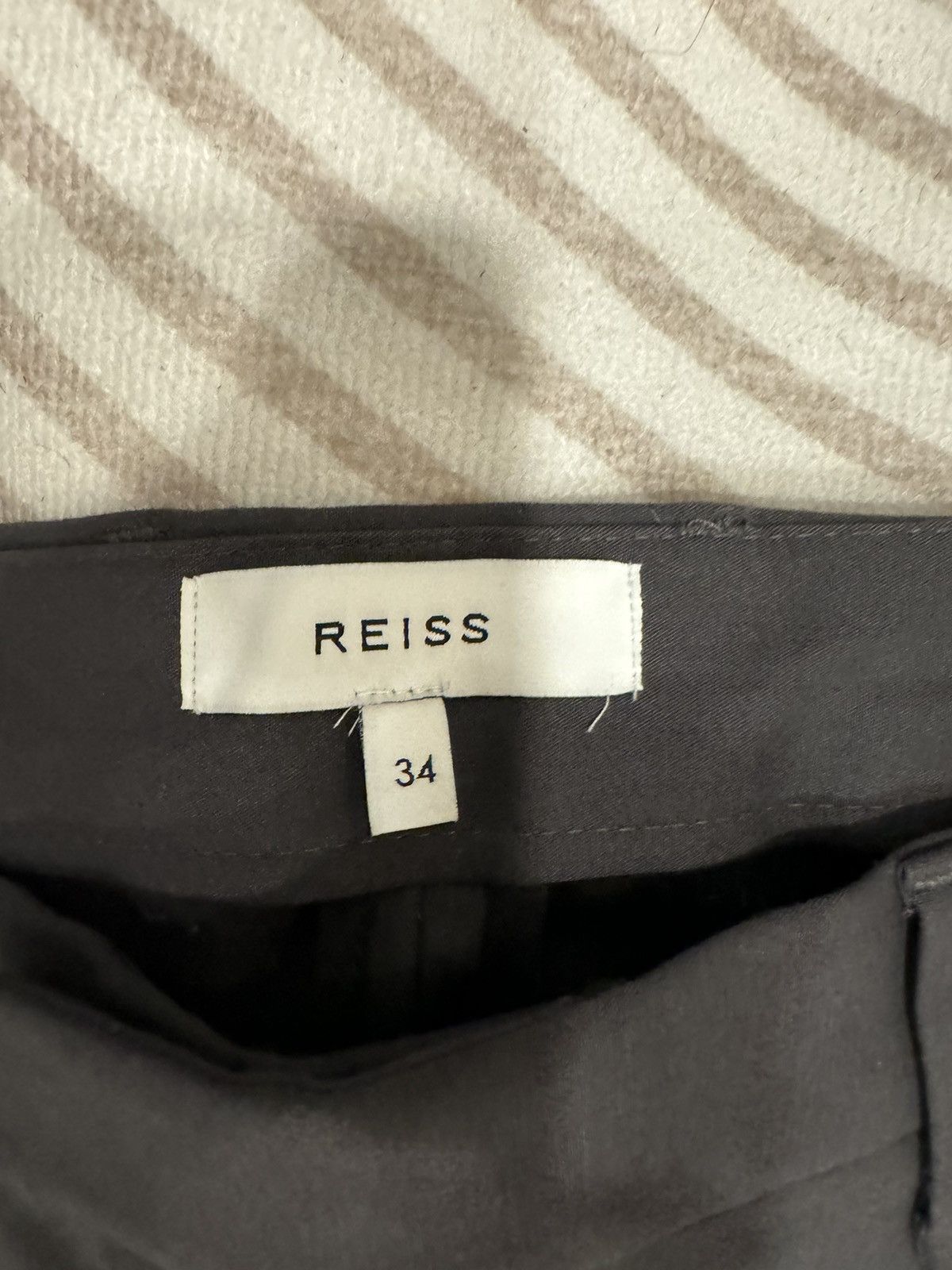 Reiss NEW Men’s Reiss Eastbury Slim Chino Pant Charcoal 34 Waist Size 34R - 4 Thumbnail