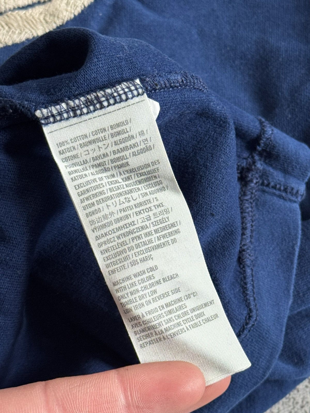 Abercrombie & Fitch Abercrombie & Fitch M/size sweatshirt jumper crewneck Y2K Size US M / EU 48-50 / 2 - 6 Thumbnail