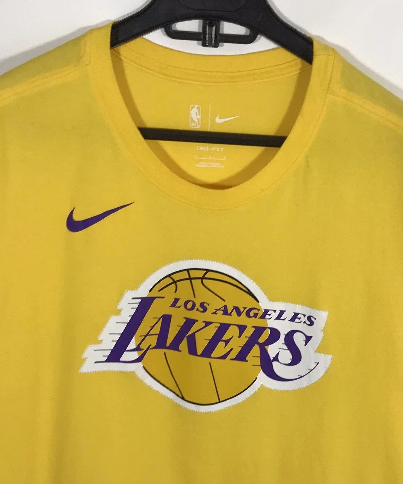 Nike Nike NBA Los Angeles Lakers Logo Dri-Fit Men’s L T-Shirt Size US L / EU 52-54 / 3 - 3 Thumbnail