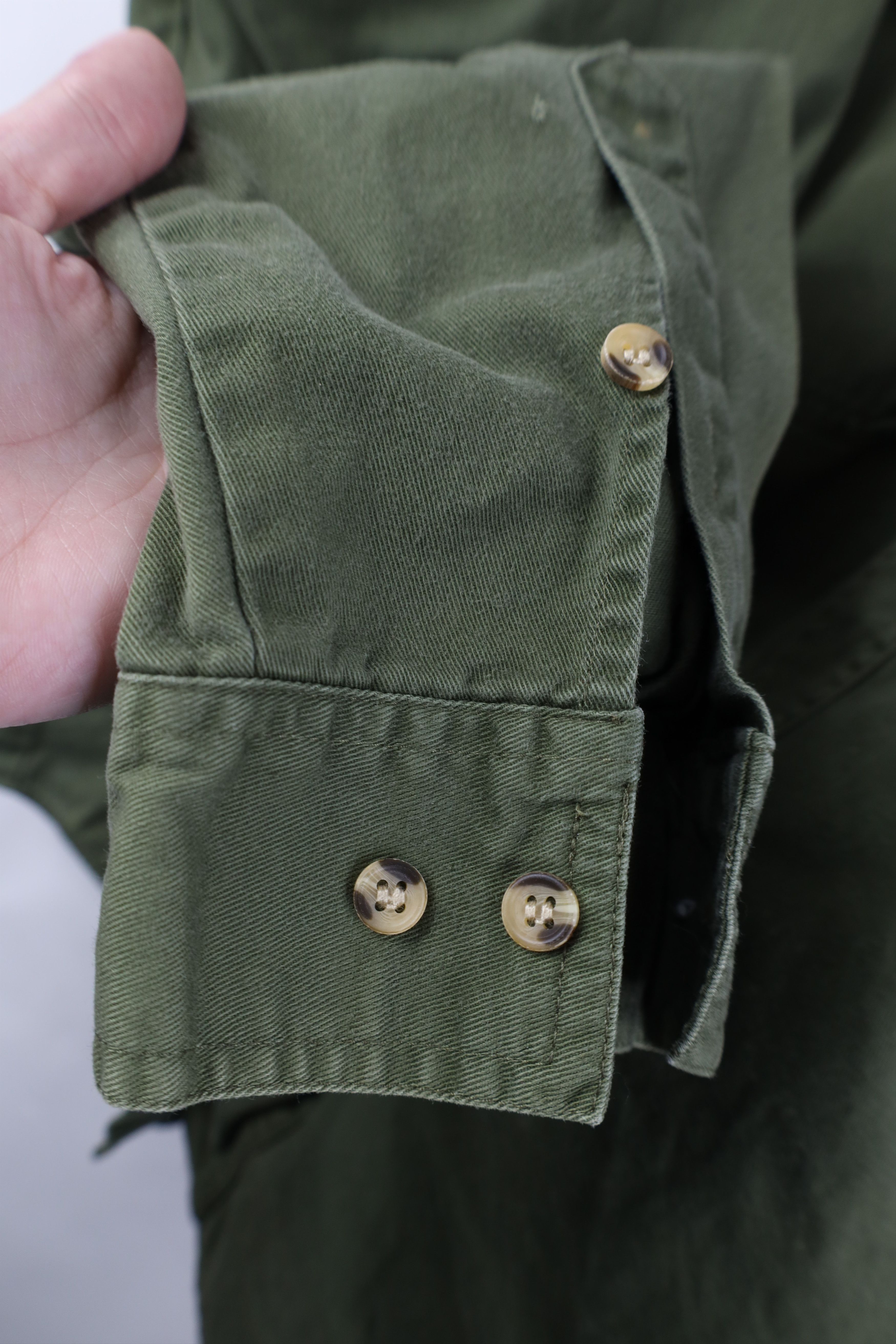Vintage Vintage 90s Streetwear Cotton Twill Button Down Shirt Green Size US L / EU 52-54 / 3 - 7 Thumbnail