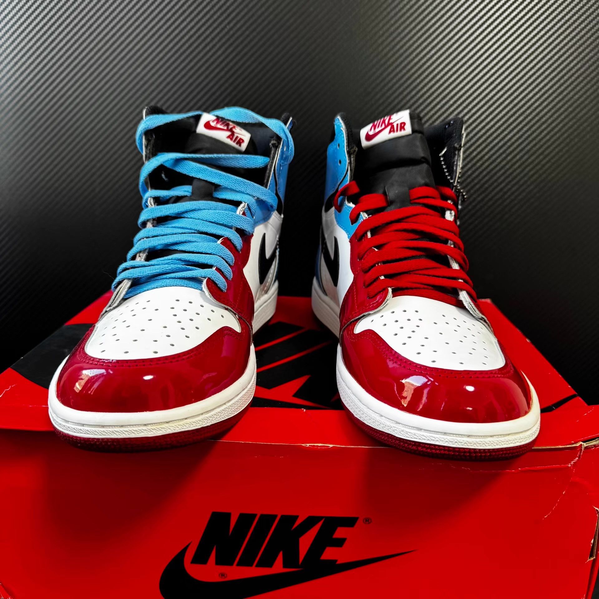 Nike Nike Air Jordan 1 High Q11 Size US 10.5 / EU 43-44 - 2 Thumbnail