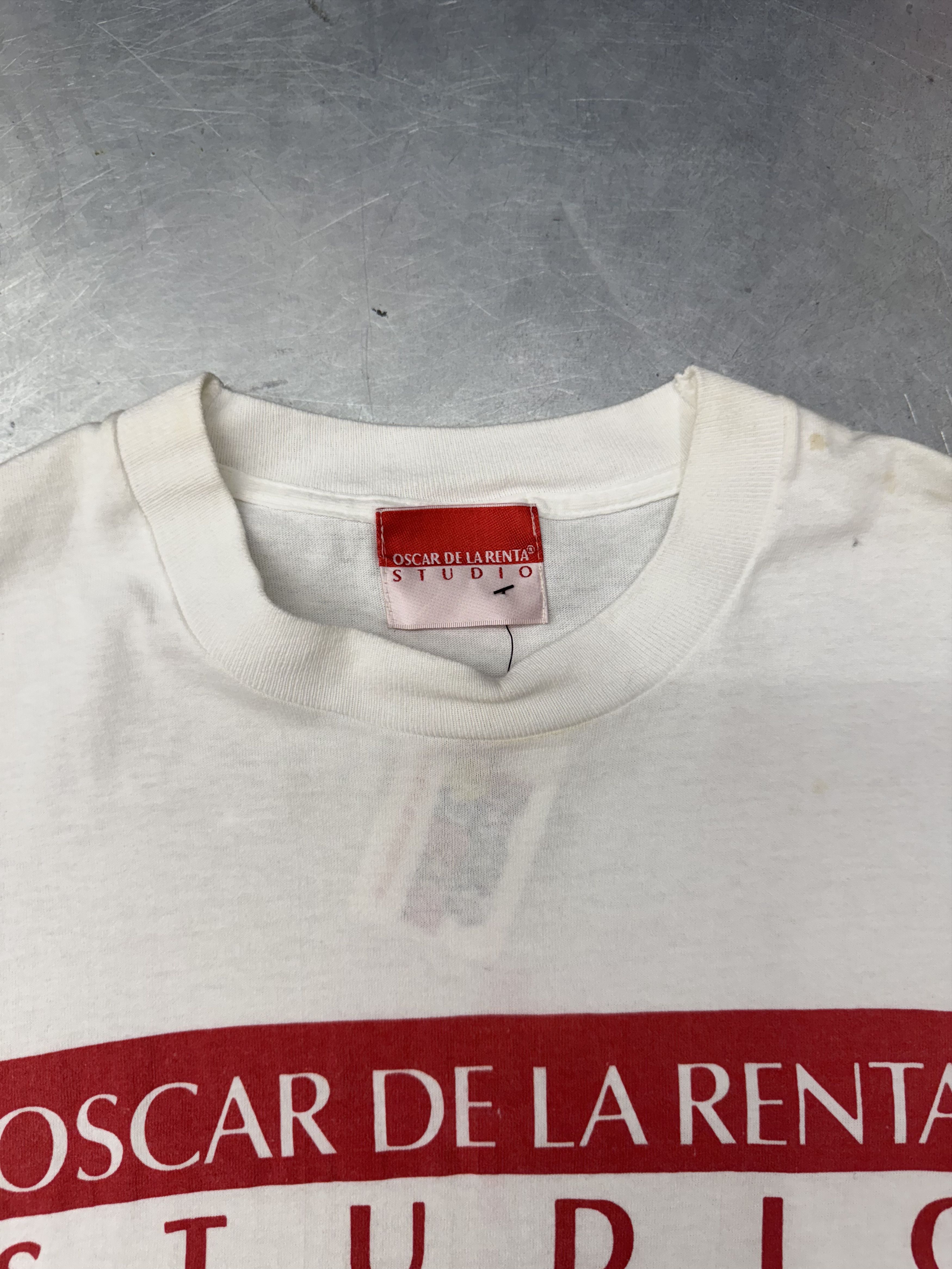 Oscar De La Renta Oscar De La Renta Studio Tshirt Size US L / EU 52-54 / 3 - 4 Thumbnail
