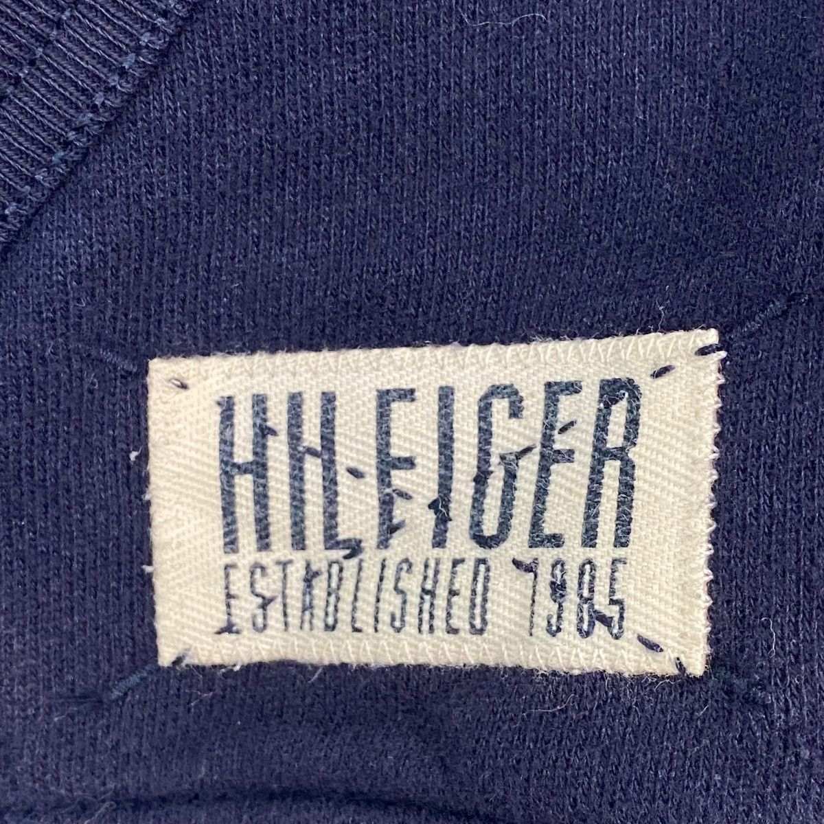 Vintage Vintage Tommy Hilfiger Full Zip Hoodie Sweater NavyBlue Sz S Size US S / EU 44-46 / 1 - 5 Thumbnail