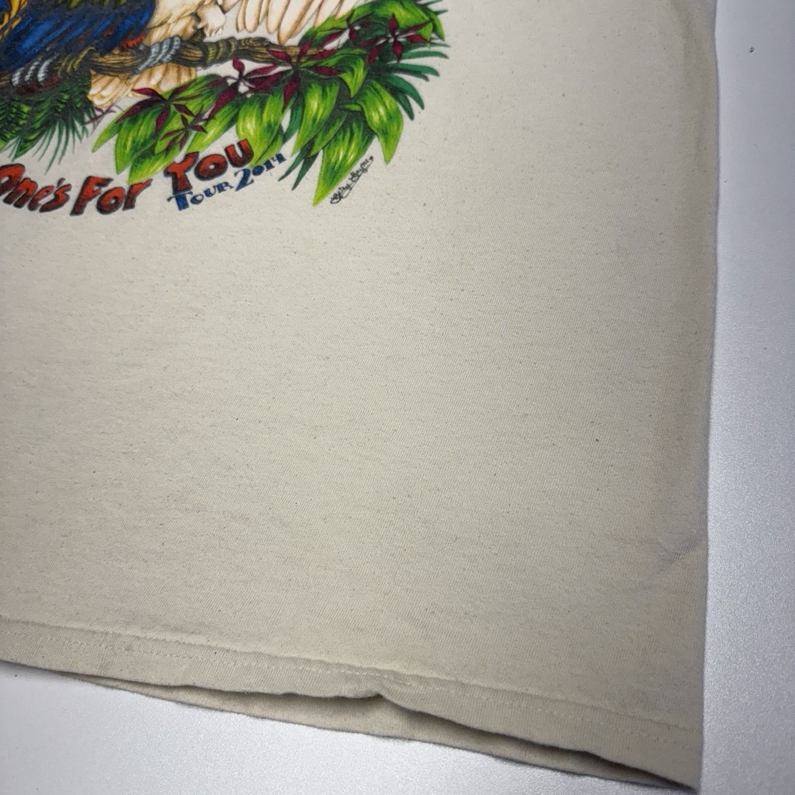 Band Tees Jimmy Buffett This One’s For You Tour 2014 Concert L 21x28.5 Size US L / EU 52-54 / 3 - 8 Thumbnail