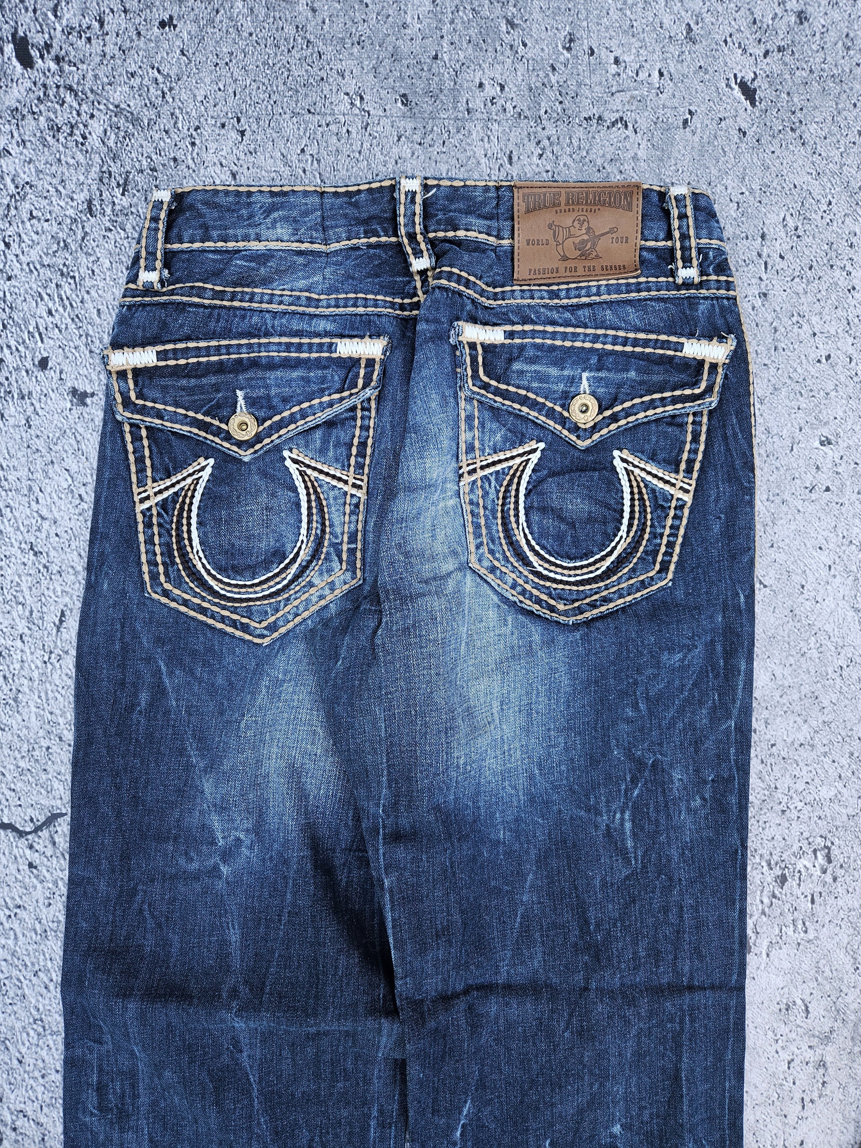 True Religion True religion back flap contrast stitch washed denim Size US 34 / EU 50 - 6 Thumbnail