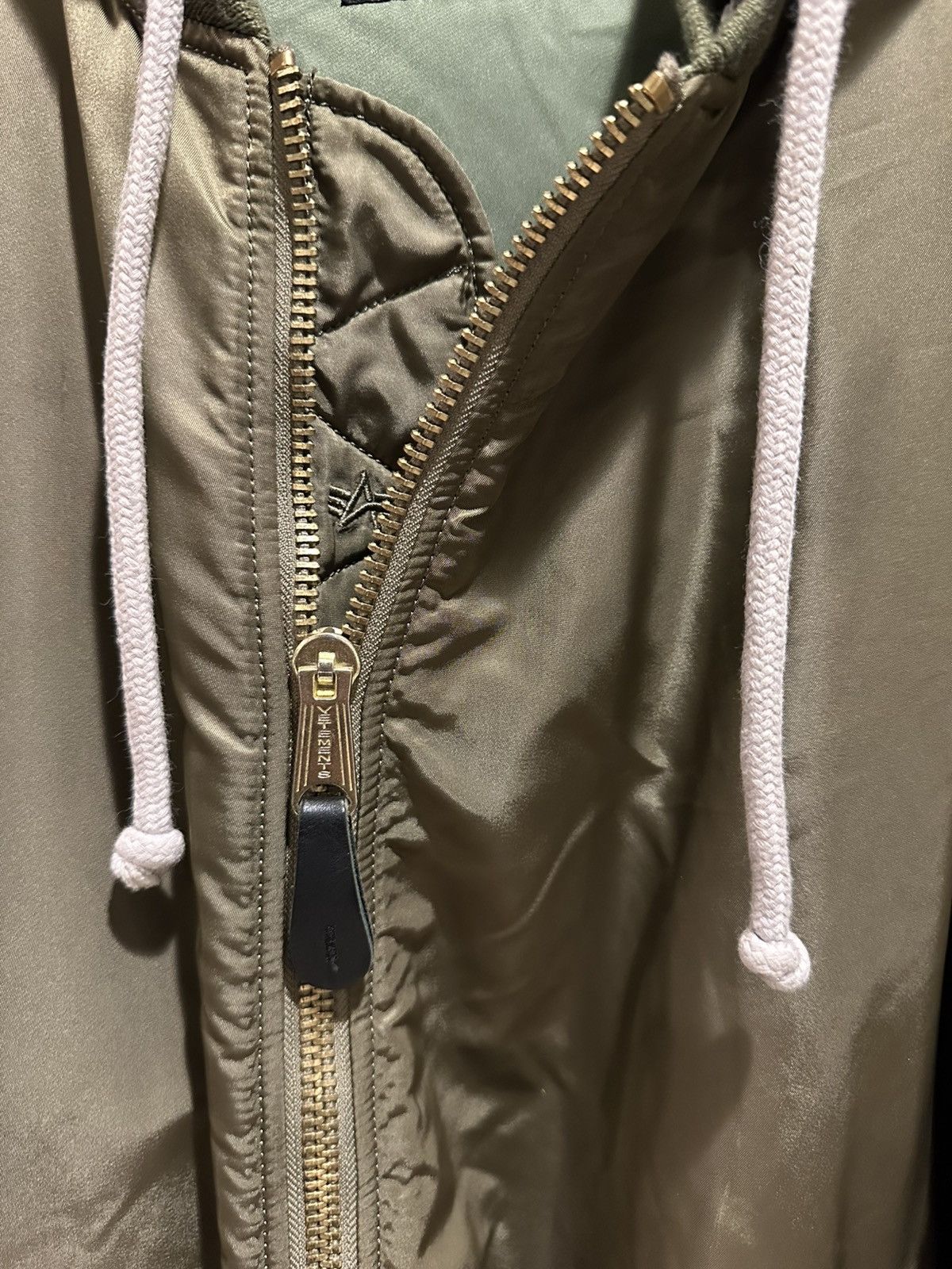 Vetements VETEMENTS EMOJI HOODED BOMBER JACKET ALPHA INDUSTRIES Size US M / EU 48-50 / 2 - 8 Thumbnail