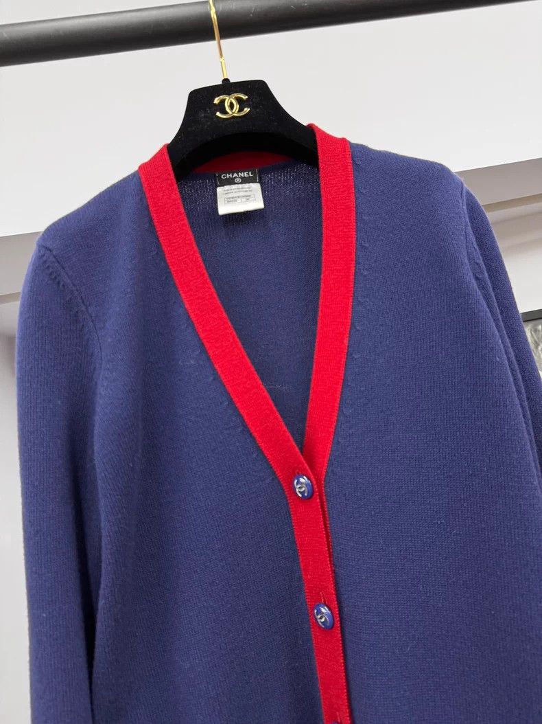 Chanel Chanel Blue and red contrast cashmere knitted cardigan coa Size XS / US 0-2 / IT 36-38 - 2 Thumbnail