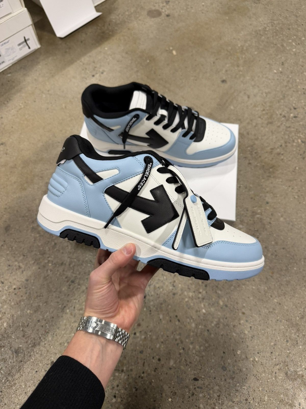 Off-White Off-White Out Of Office Sneaker NEW 750$ Size US 11 / EU 44 - 2 Thumbnail