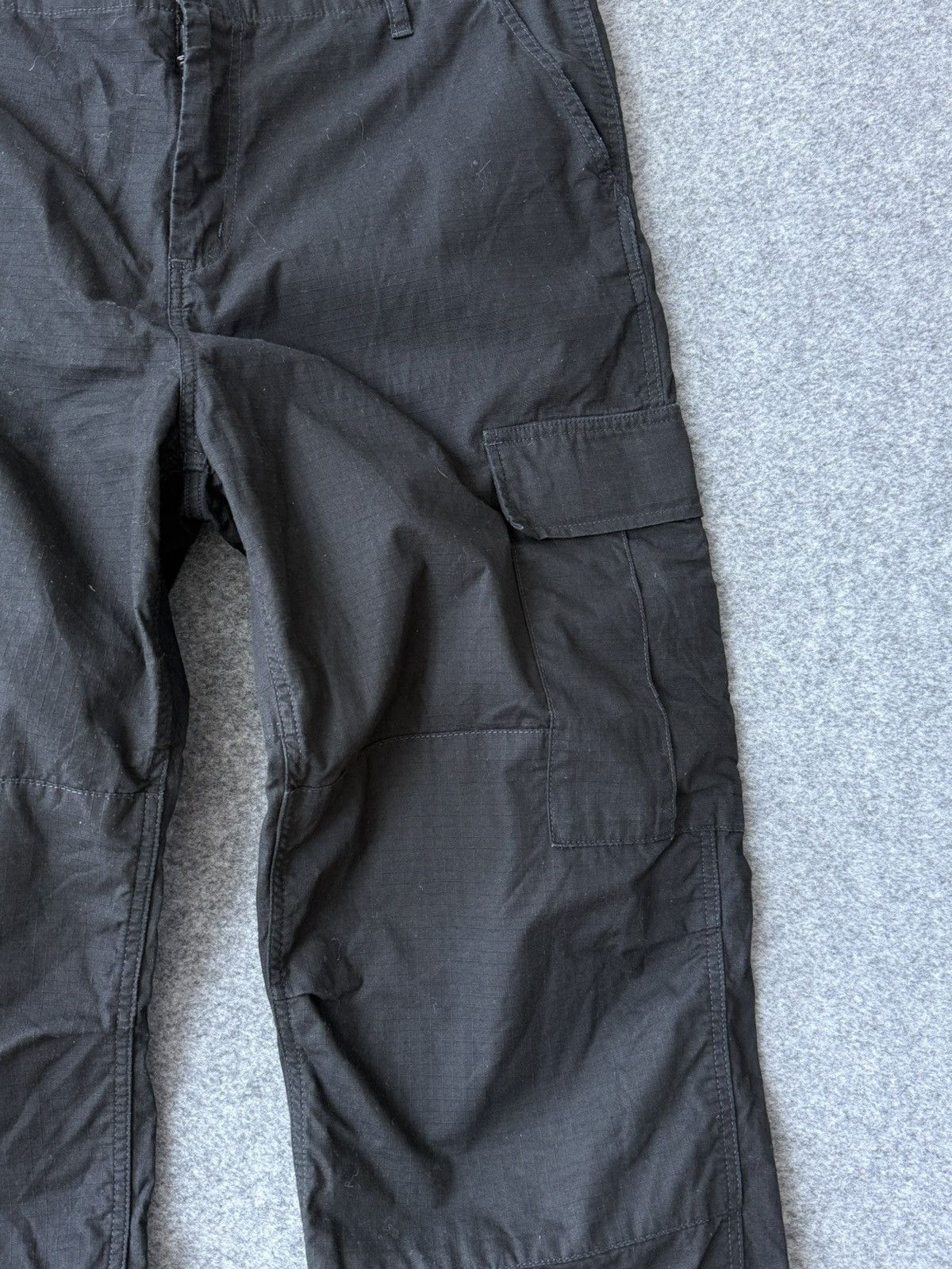 Carhartt Vintage Carhartt Black Aviation Cargo Pants size 38x32 Size US 38 / EU 54 - 7 Thumbnail