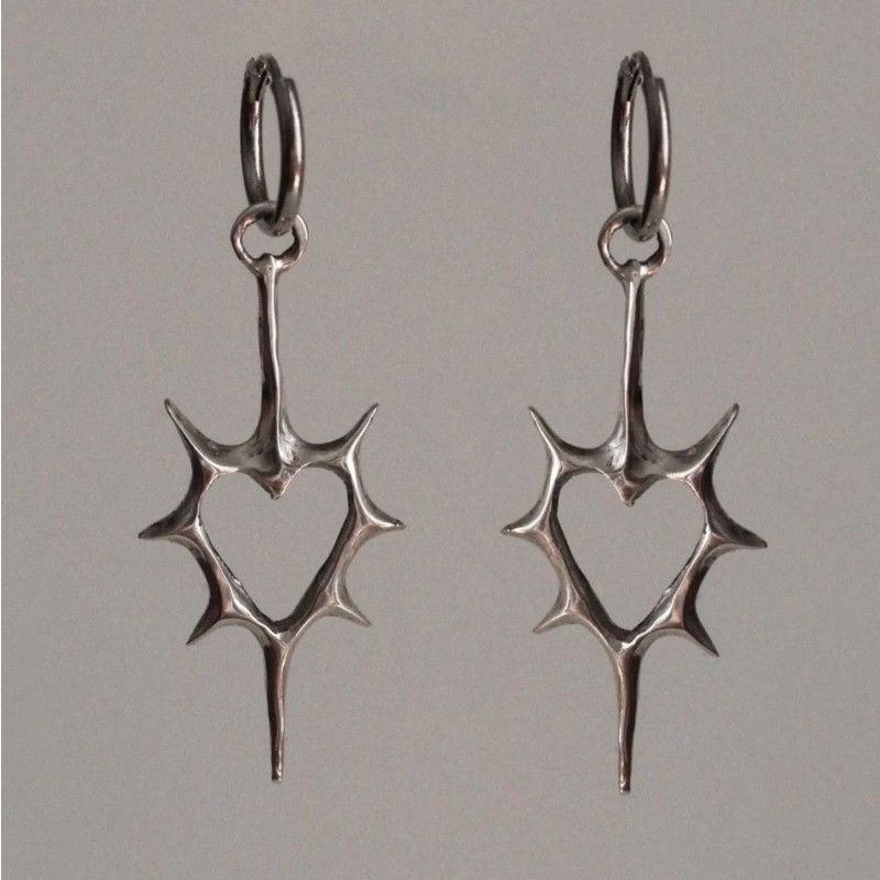 Designer × Japanese Brand × Jewelry Hollow Thorns Love Earring Size ONE SIZE - 1 Thumbnail