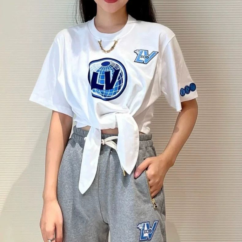 Louis Vuitton Louis Vuitton Earth embroidered monogram logo short sleeves Size M / US 6-8 / IT 42-44 - 1 Thumbnail