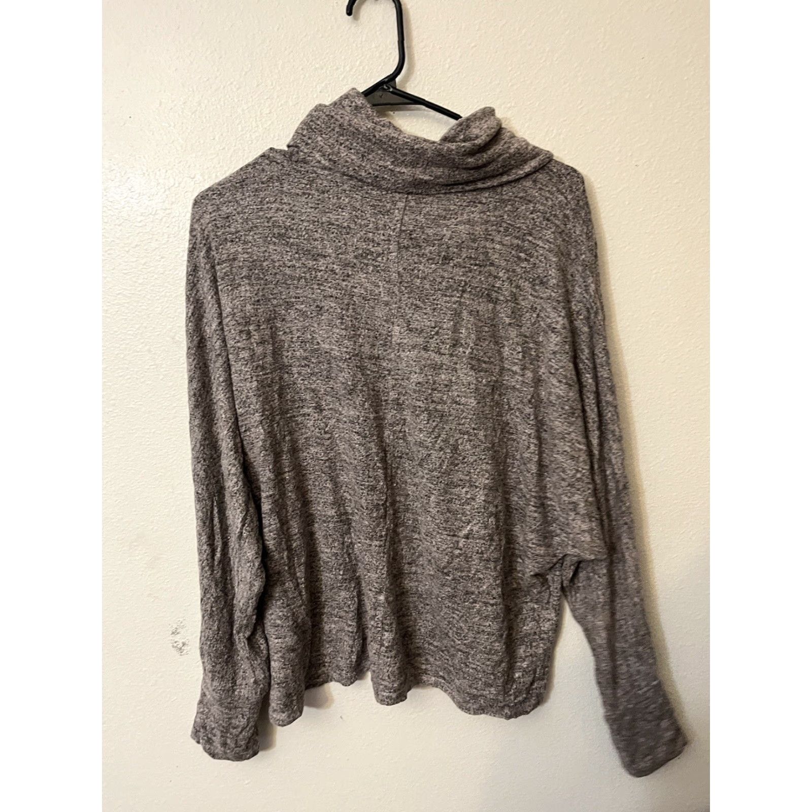 Lucky Brand Lucky Brand Gray Thermal Waffle Knit Cowl Neck Long Sleeve Shirt Large Women's Shirt Thermal Knit Cowl Neck L Gray Lucky Brand Size L / US 10 / IT 46 - 2 Thumbnail