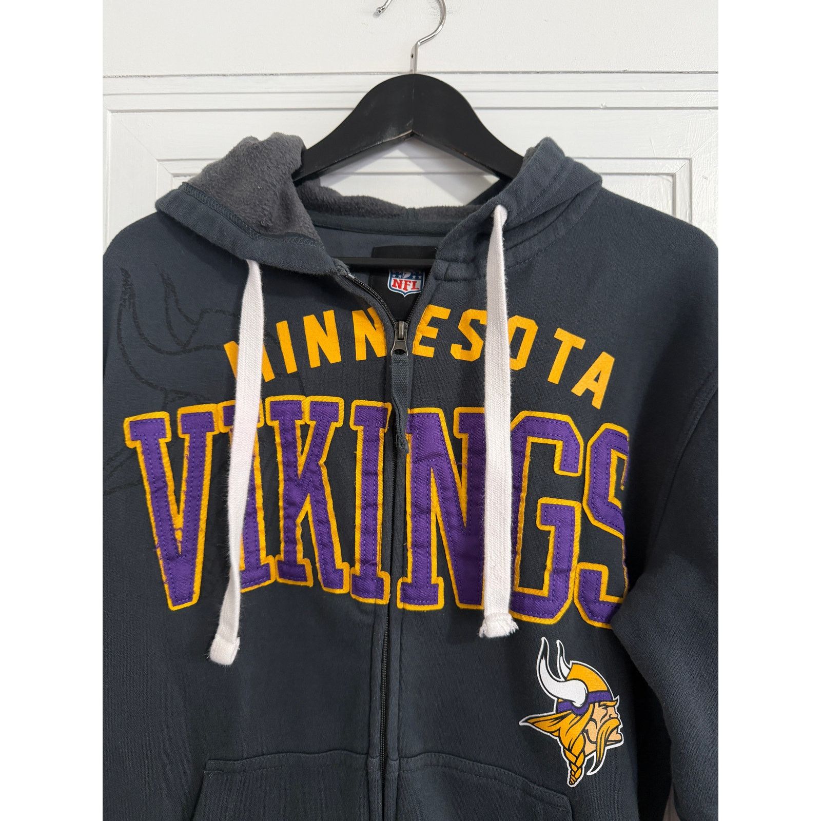 NFL Minnesota Vikings Full-Zip Hoodie Sweatshirt Size Small Size US S / EU 44-46 / 1 - 2 Thumbnail