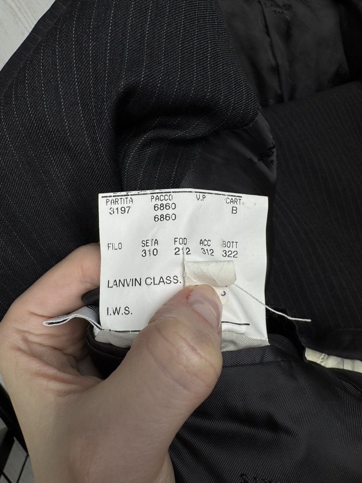Lanvin Lanvin Classique Dark Gray Striped Wool 3 Button Vented Suit Size 42R - 19 Thumbnail