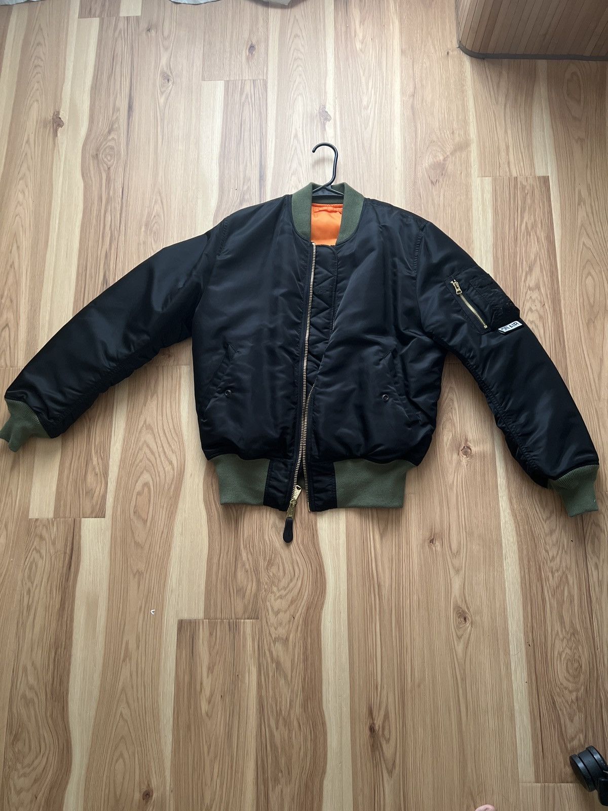 Alpha Industries ON-AIR x Alpha industries Collaboration Bomber reversible Size US S / EU 44-46 / 1 - 1 Thumbnail